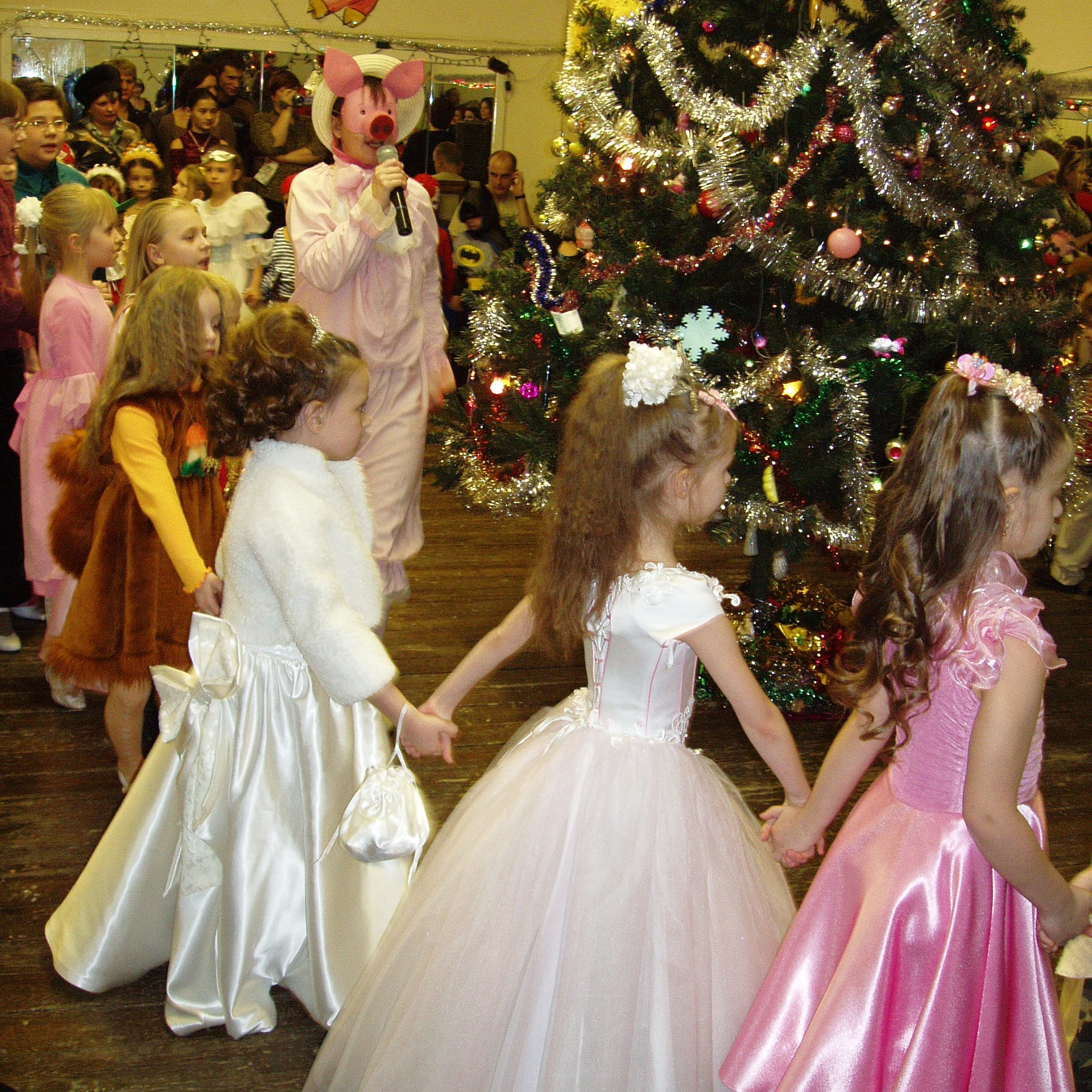 Елка детский центр 24.12.2006