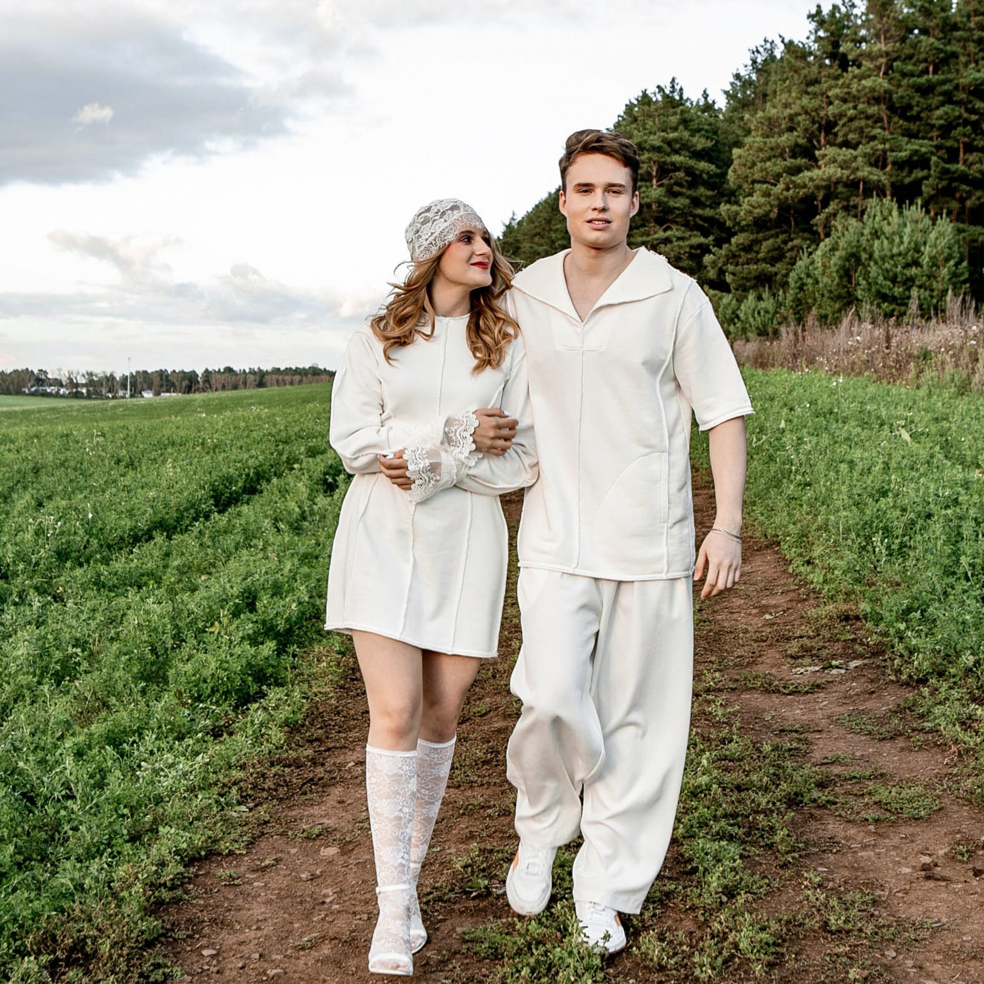 Поля Клевера