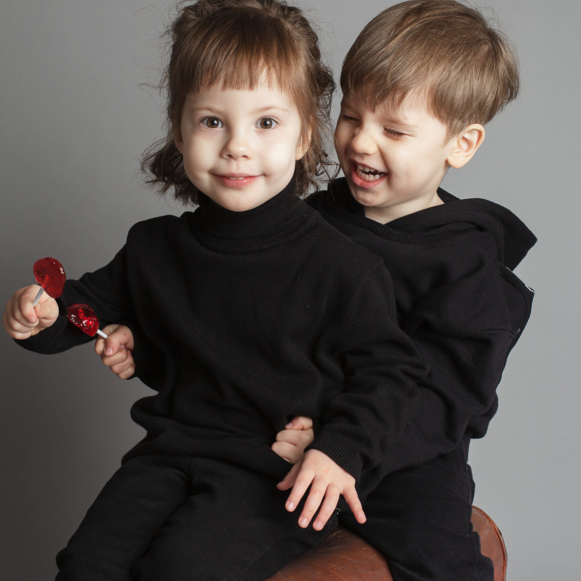 Regina Tyulyandina, Rostislav Tyulyandin