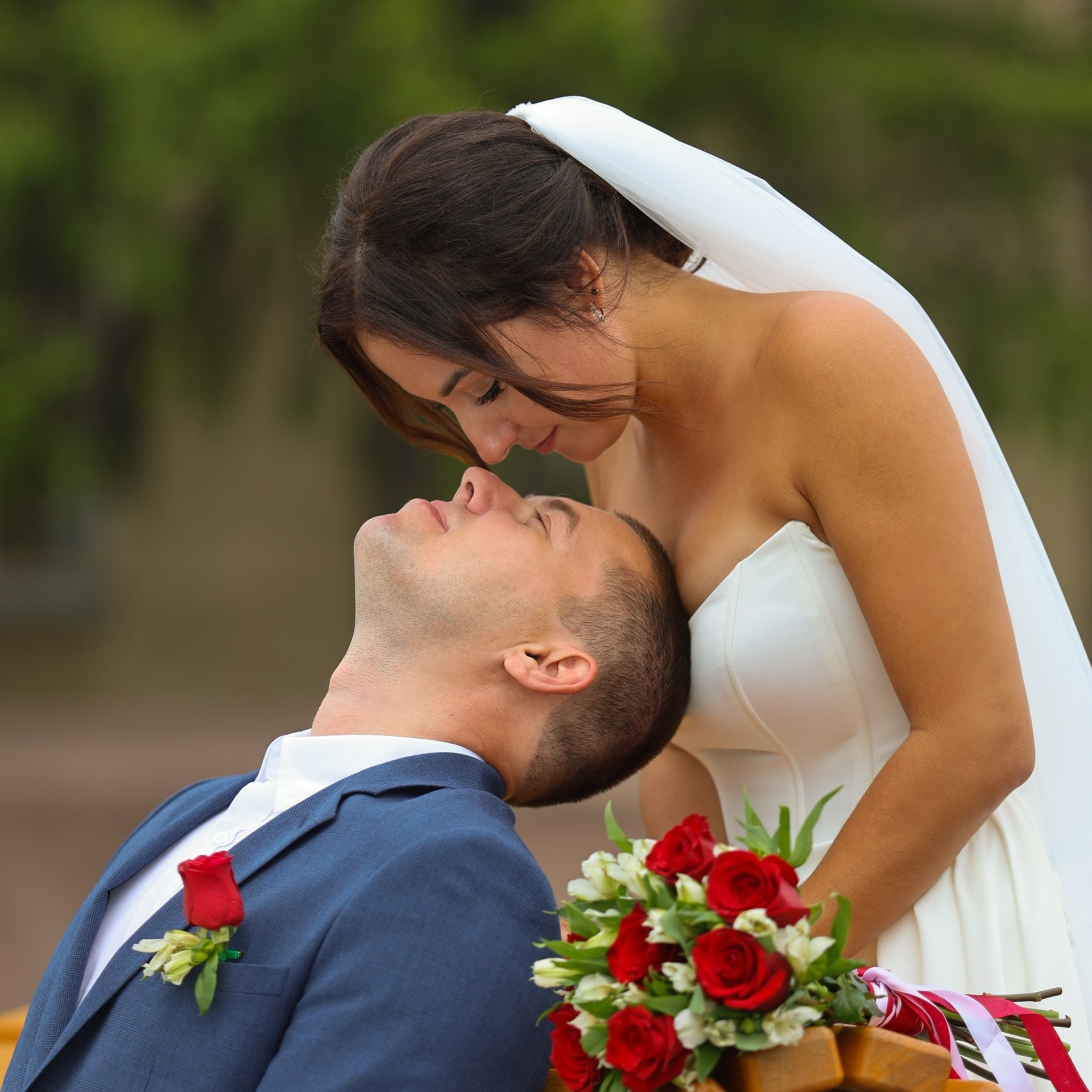 Она сказала «да». Он сказал «навсегда»