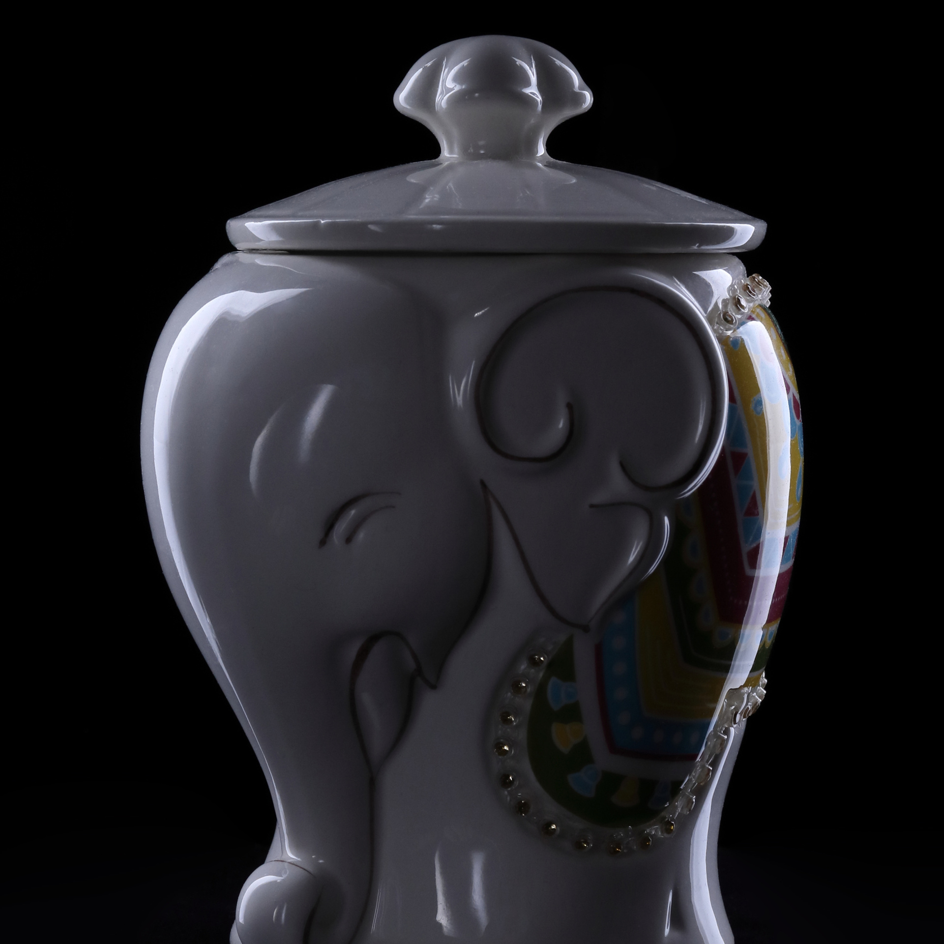 Керамический слон.