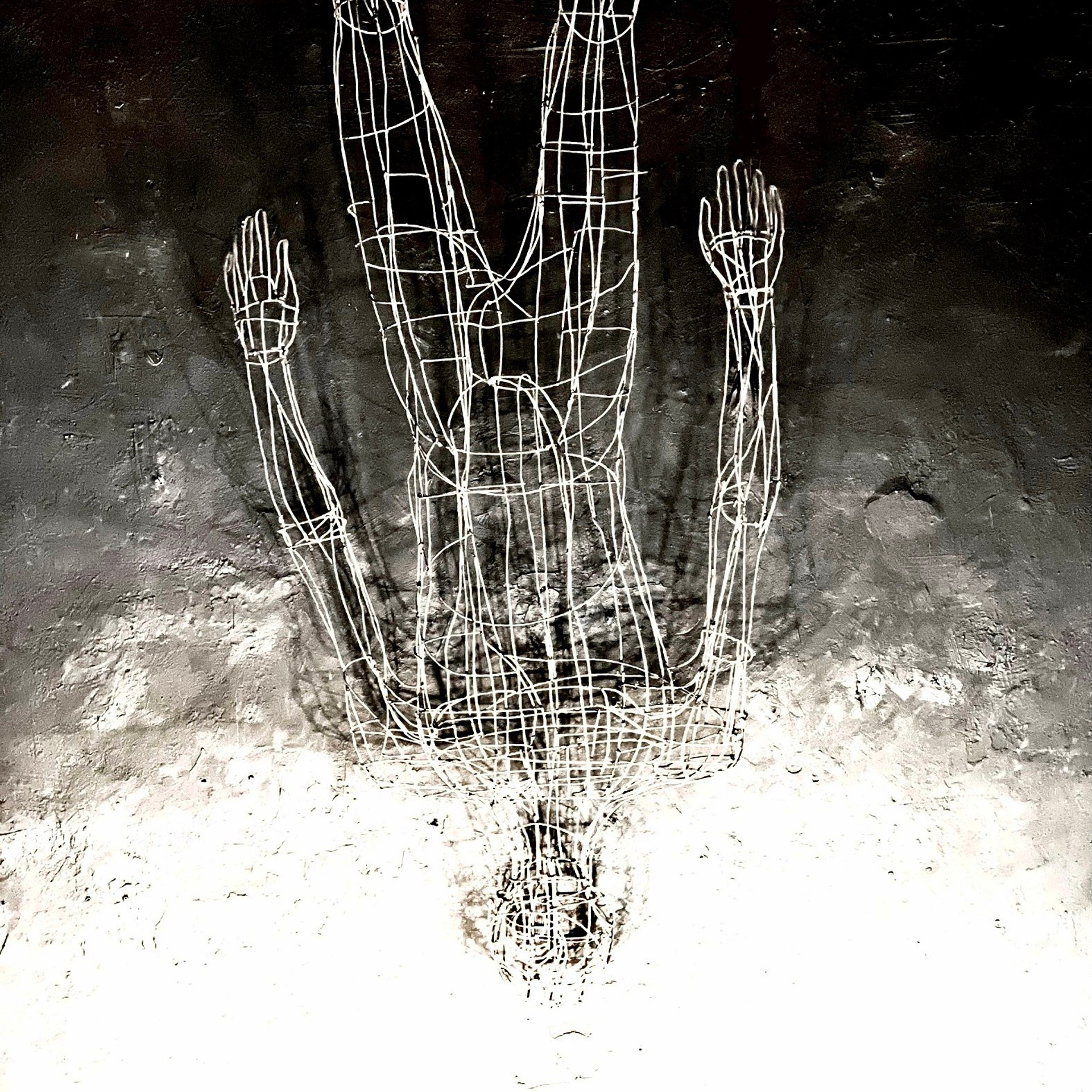 Несвободное падение_2022. Художник — скульптор Антонина Фатхуллина