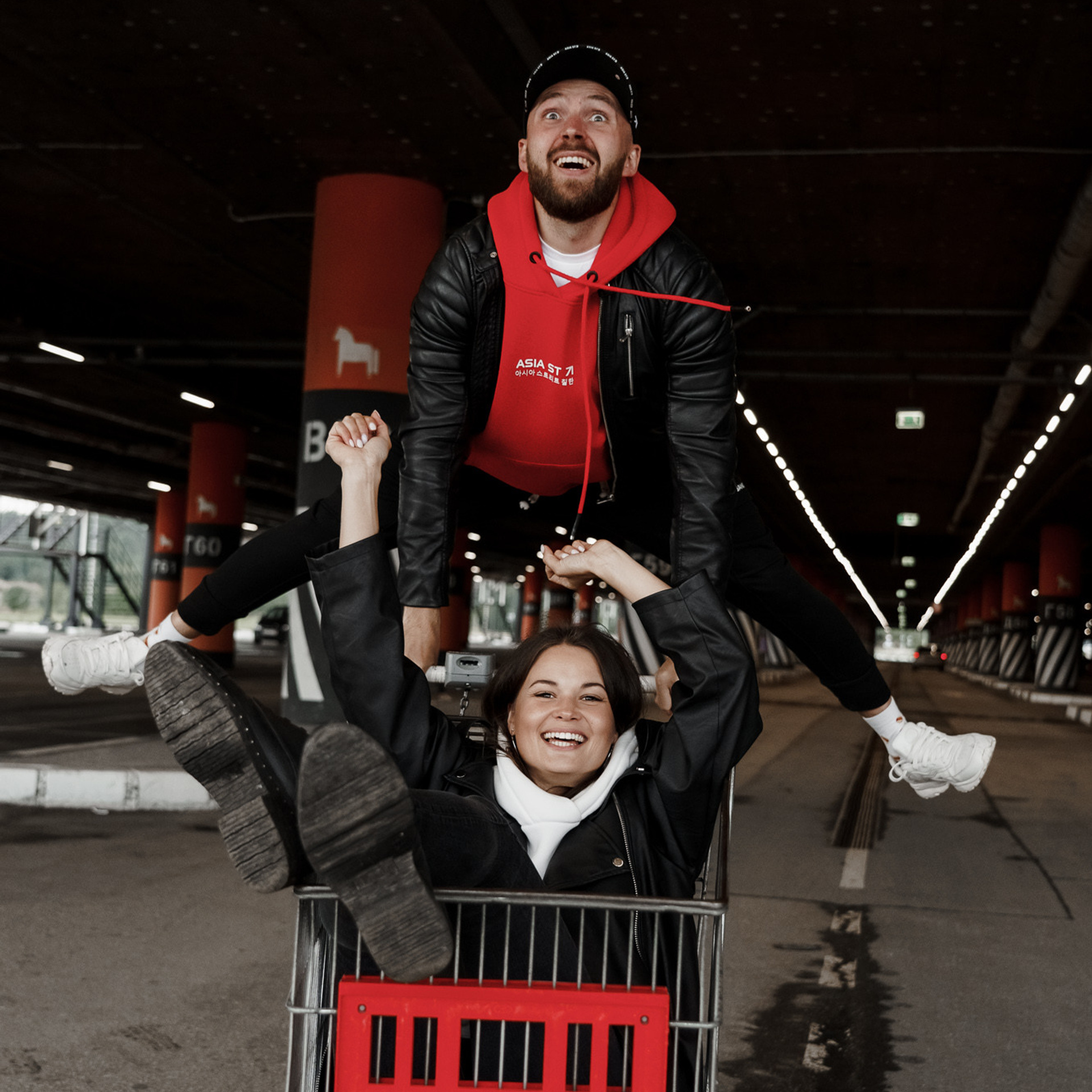 Слава и Кристина