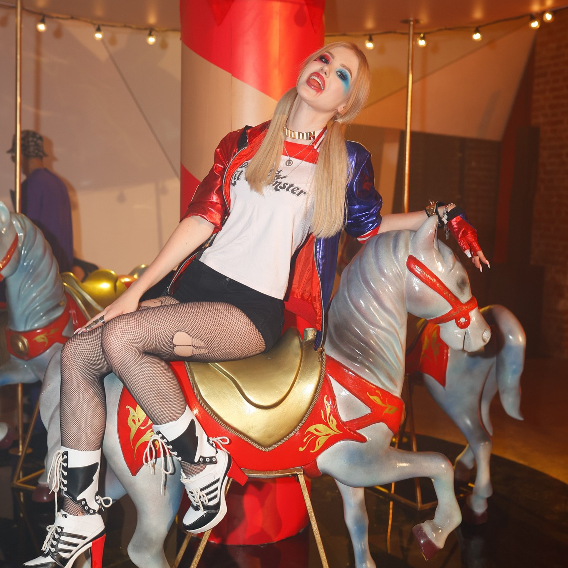 ЮЛЯ ГАВРИЛИНА. Nikolskayasecular