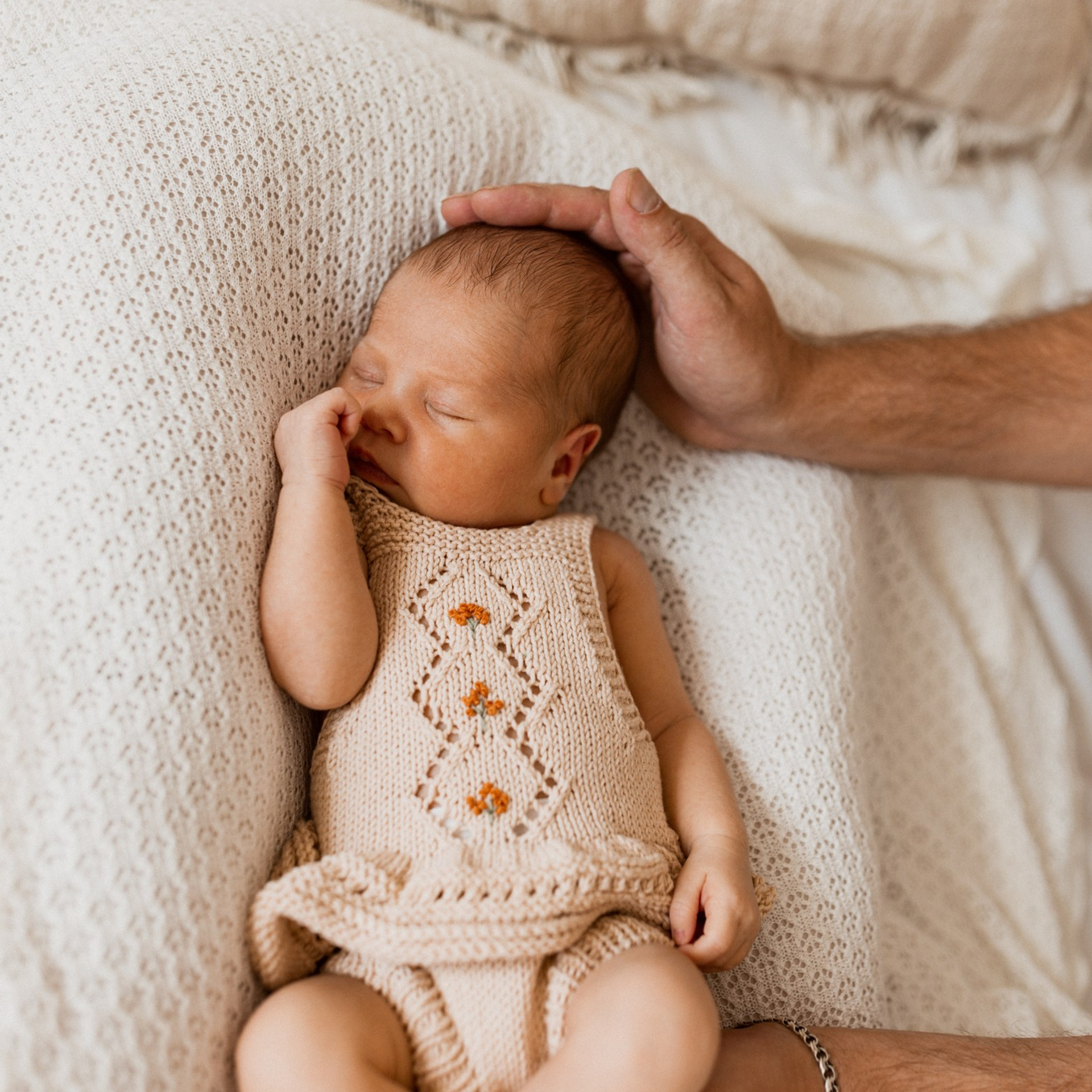 Первый месяц