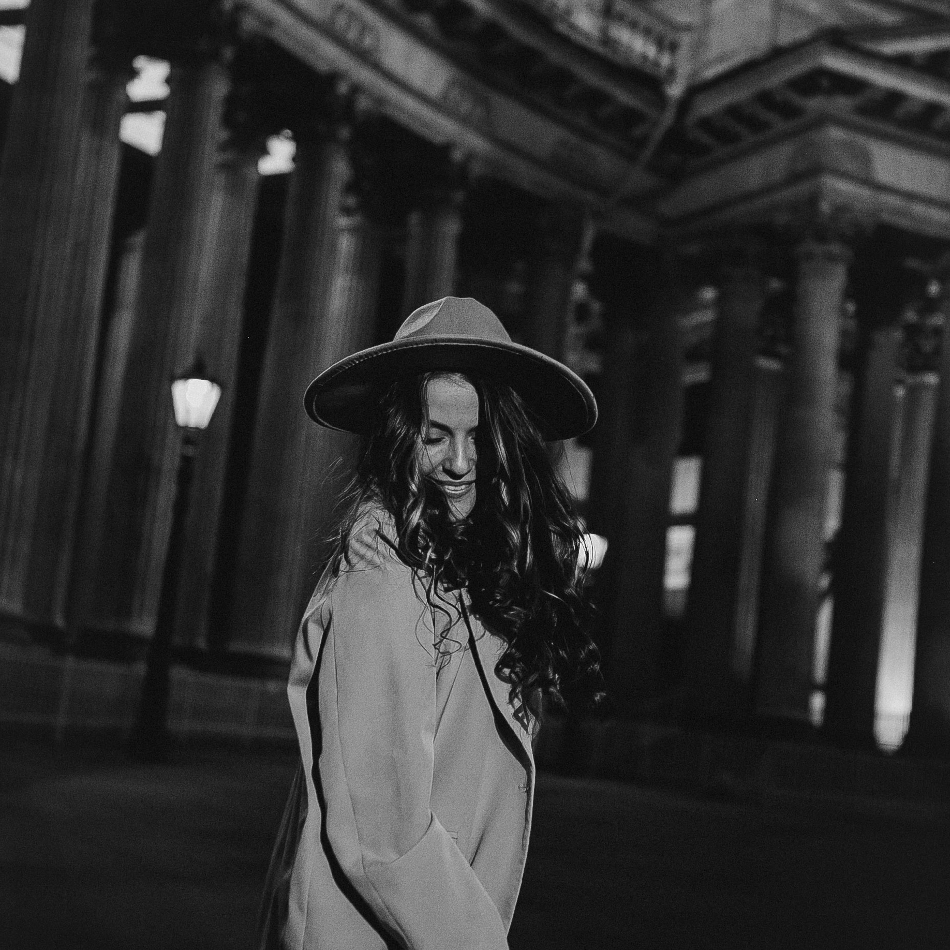 Женский фотограф Оксана Раскошная в Санкт-Петербурге и Москве