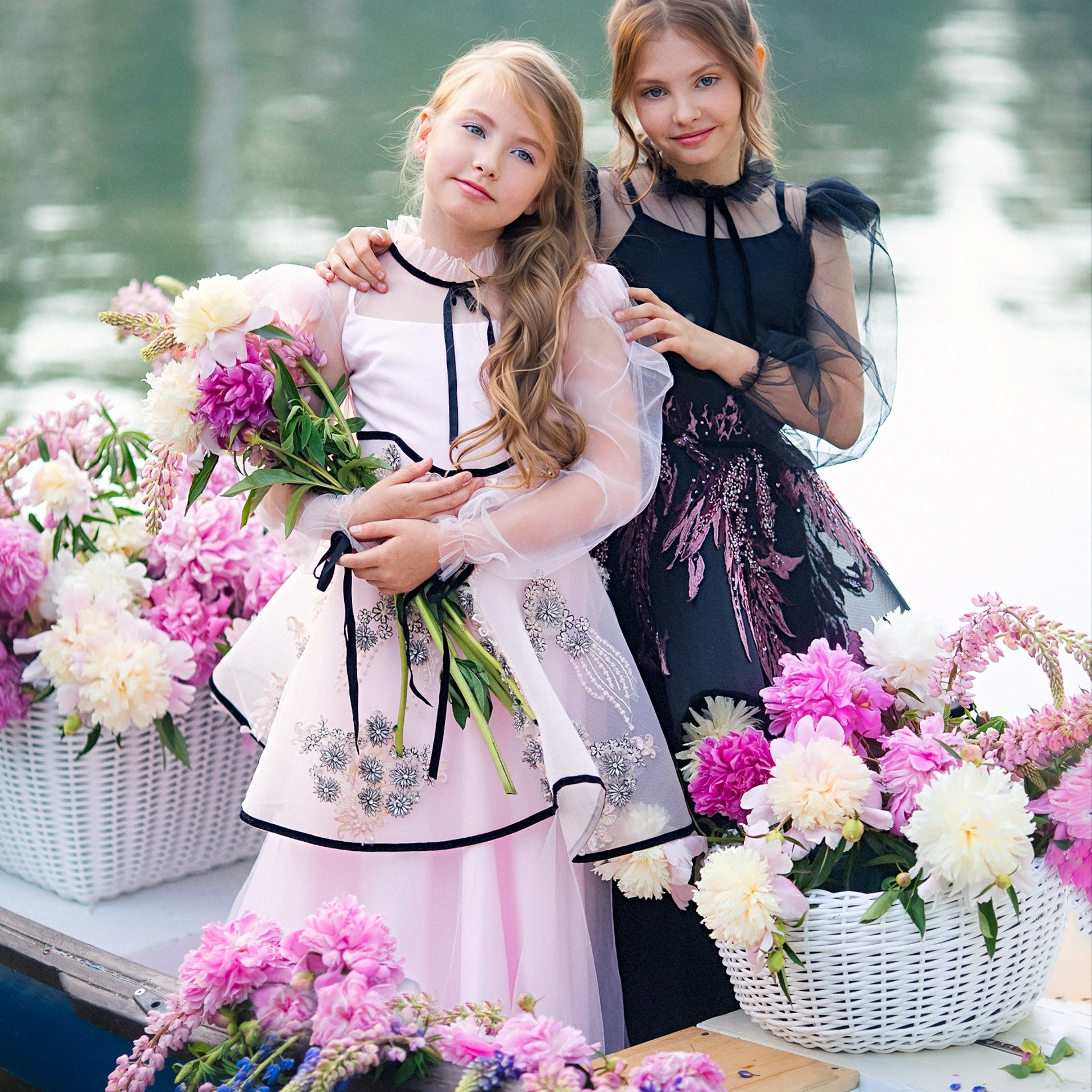 Милана и Наташа