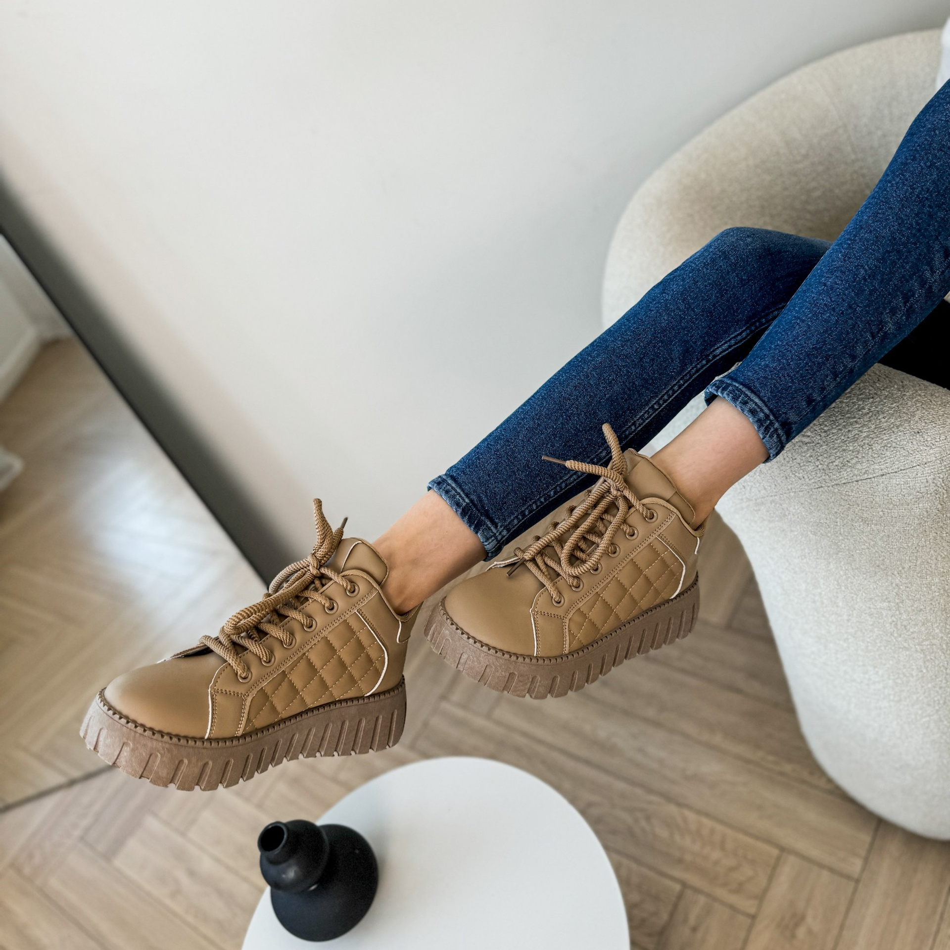 Мобильный контент. Создание ИИ контента, фотосессии, инфографика в Москве