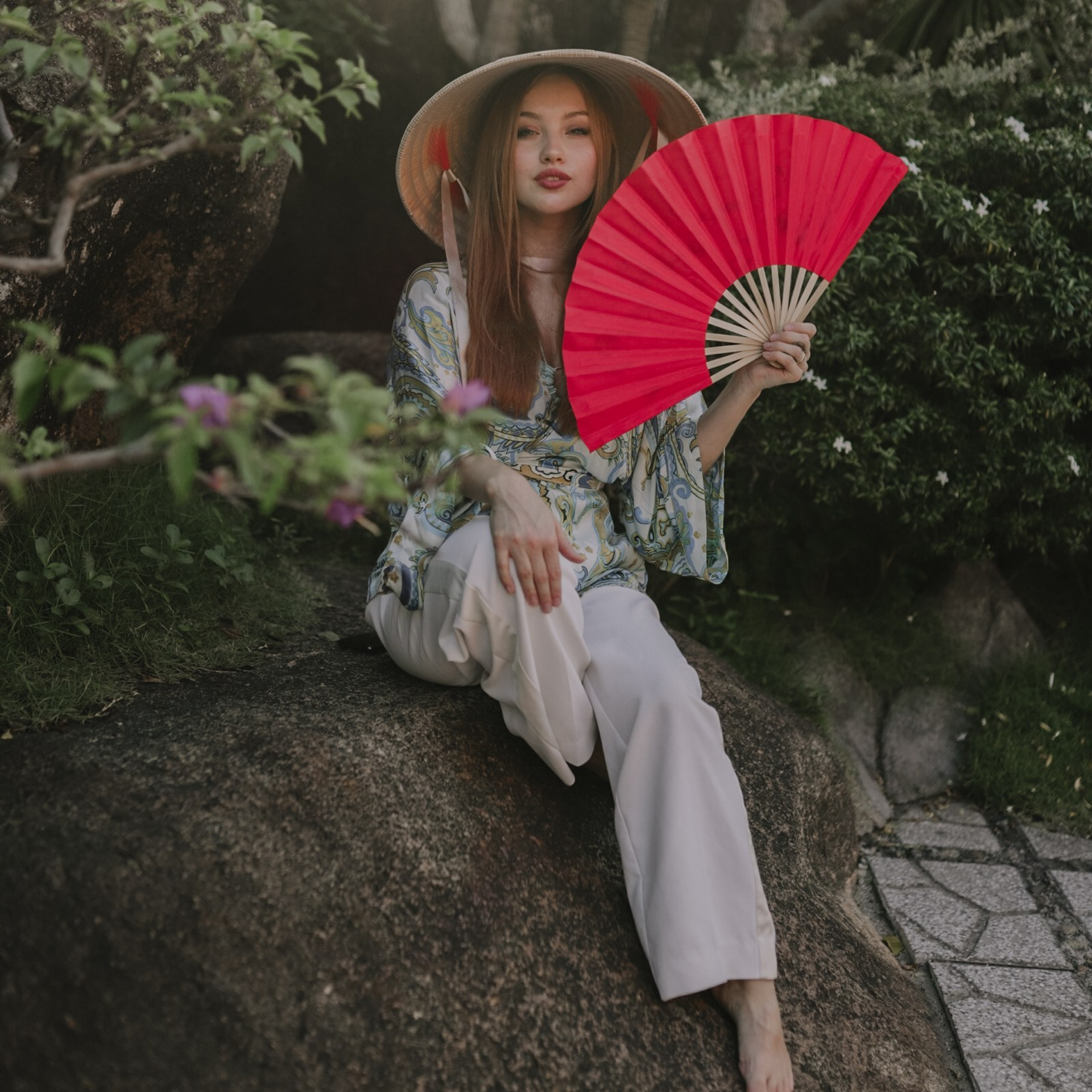 Елизавета на улицах Вьетнама