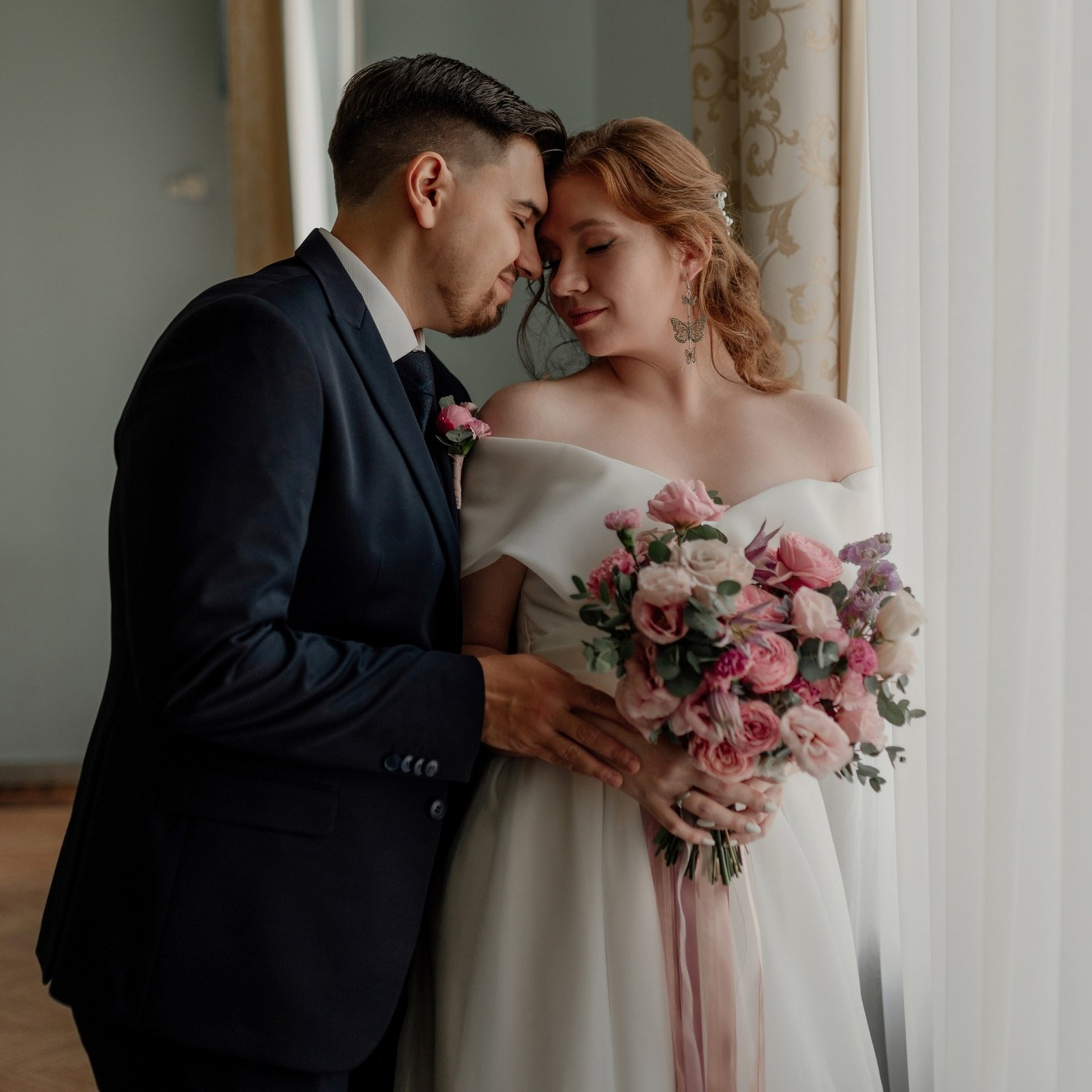 ОТЗЫВЫ. Свадебный видеограф Антон Порошин MIA video