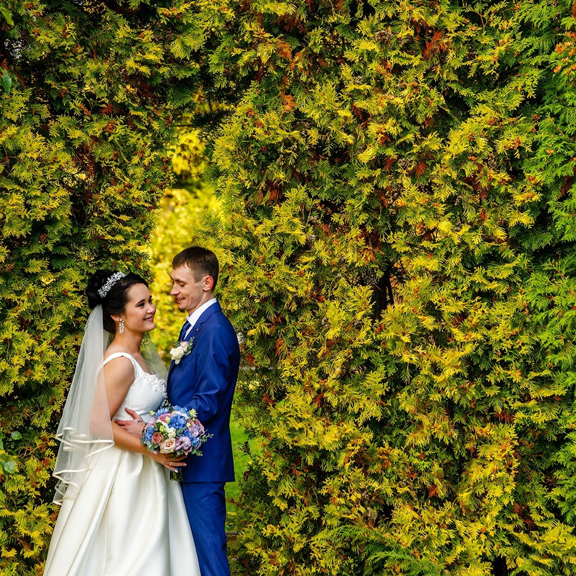 Свадебная фотосессия красивой пары. Дима Никитин свадебный и семейный фотограф в Ижевске и Удмуртии с 2007 года