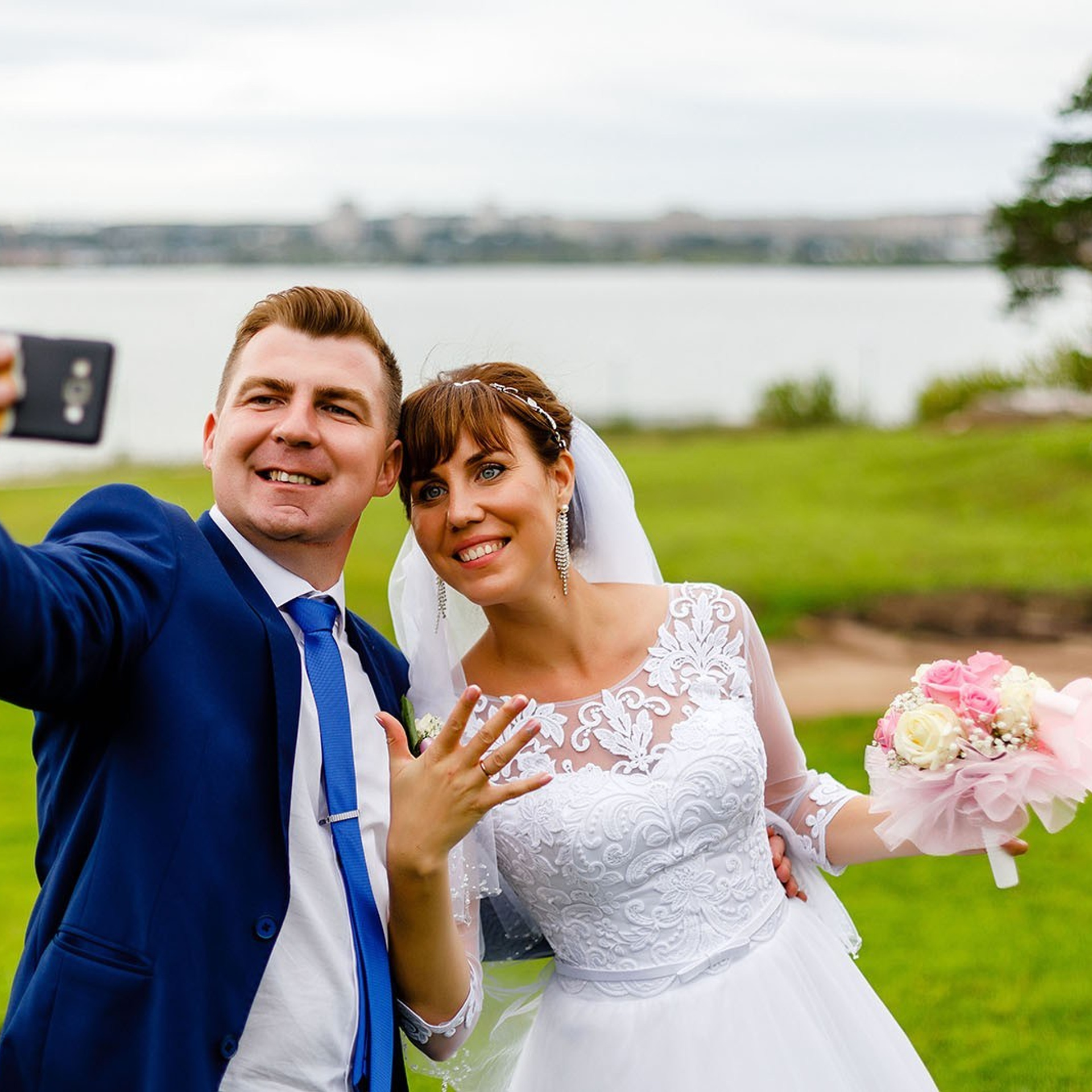 Летняя свадебная фотосессия в парке Кирова. Дима Никитин свадебный и семейный фотограф в Ижевске и Удмуртии с 2007 года