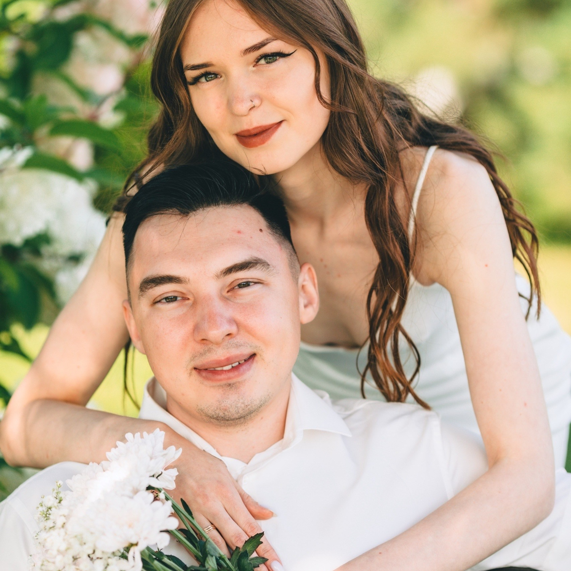 🌿✨ Свадебная фотосессия в парке Кирова, Ижевск — это про нежность, природу и магию момента!