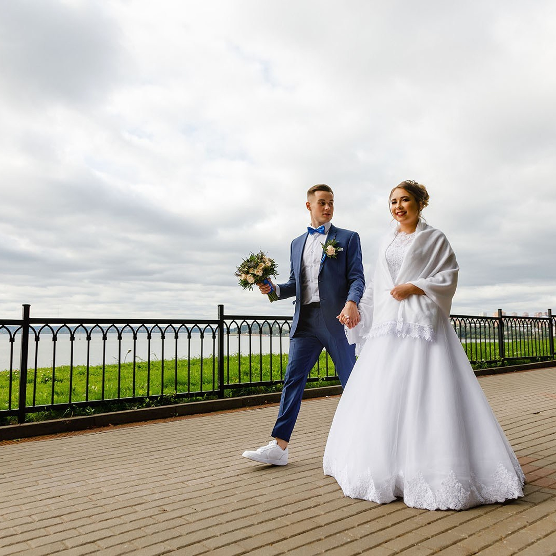 Свадебная фотосессия в парке Кирова. Дима Никитин свадебный и семейный фотограф в Ижевске и Удмуртии с 2007 года