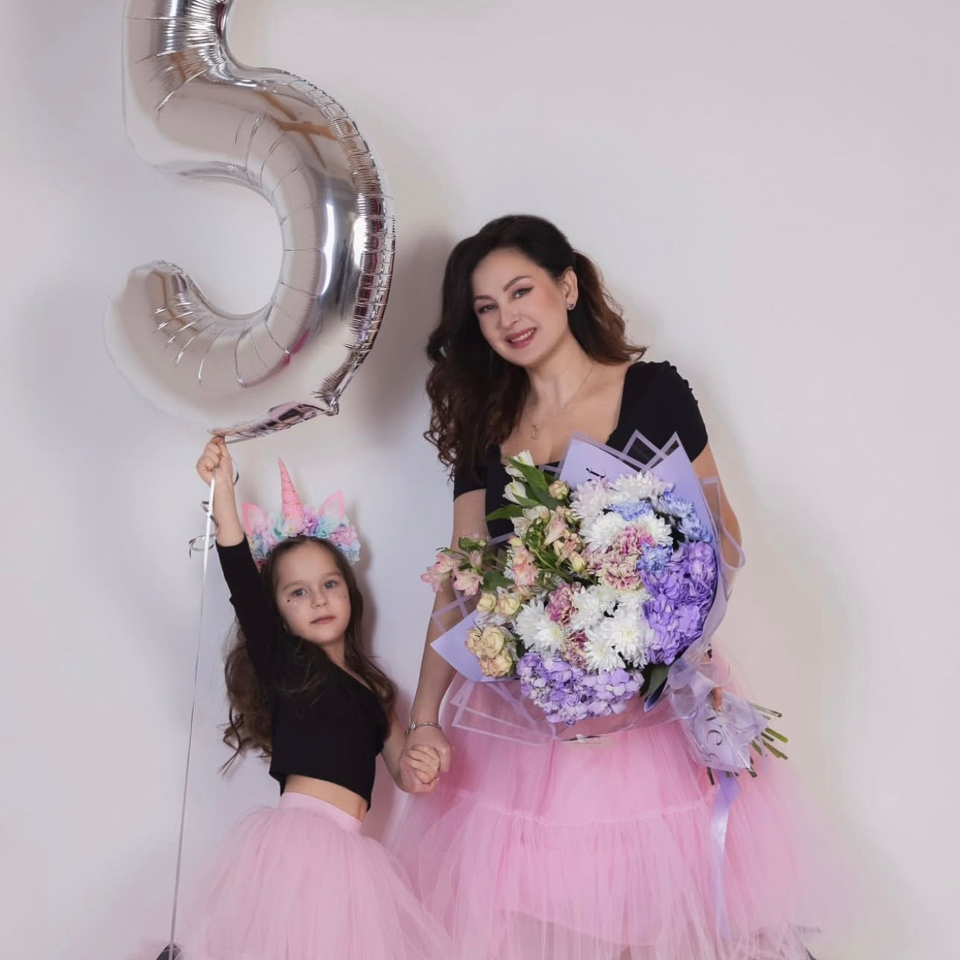 You & Family & Lovestory & Lifestyle & Wedding & Fashion