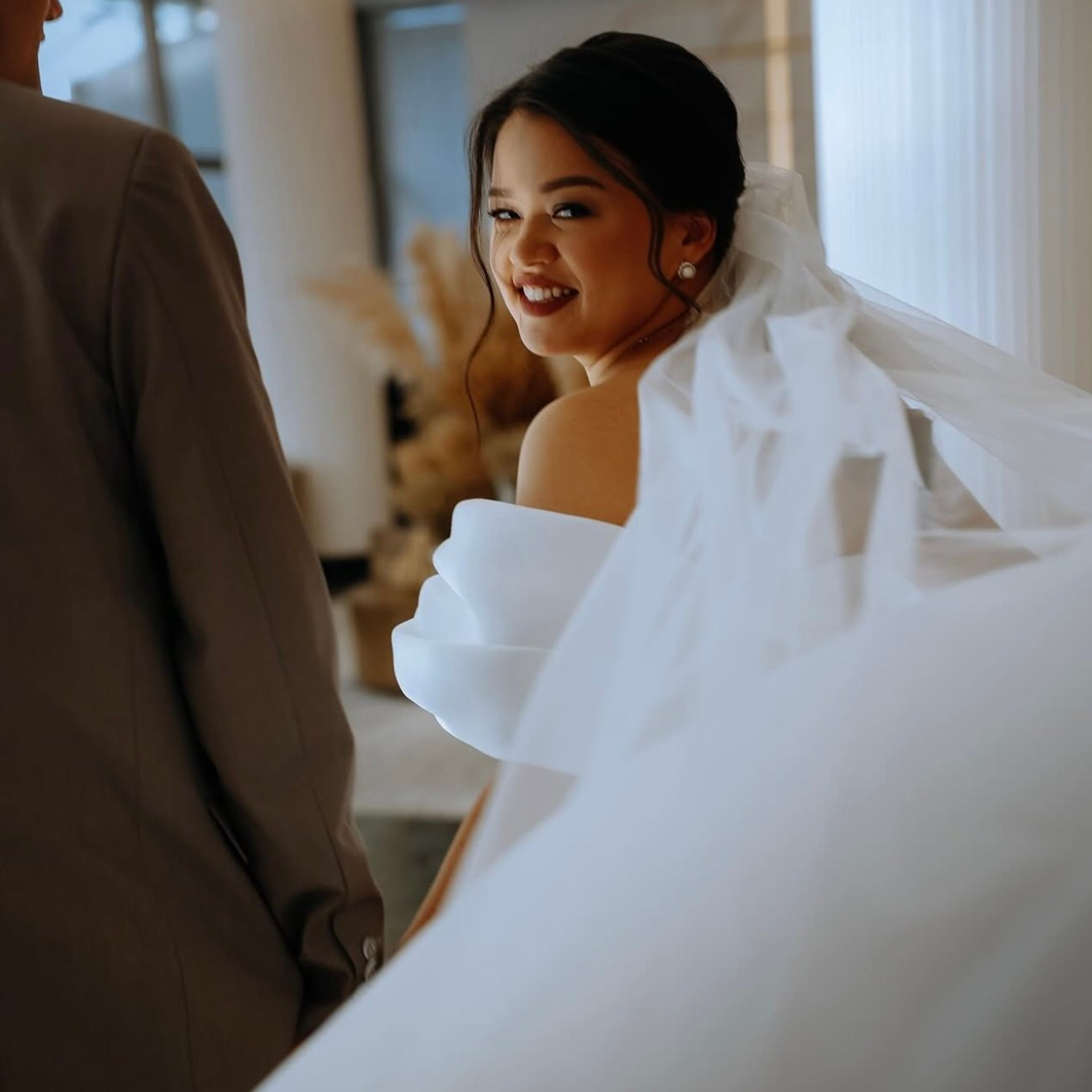 You & Family & Lovestory & Lifestyle & Wedding & Fashion