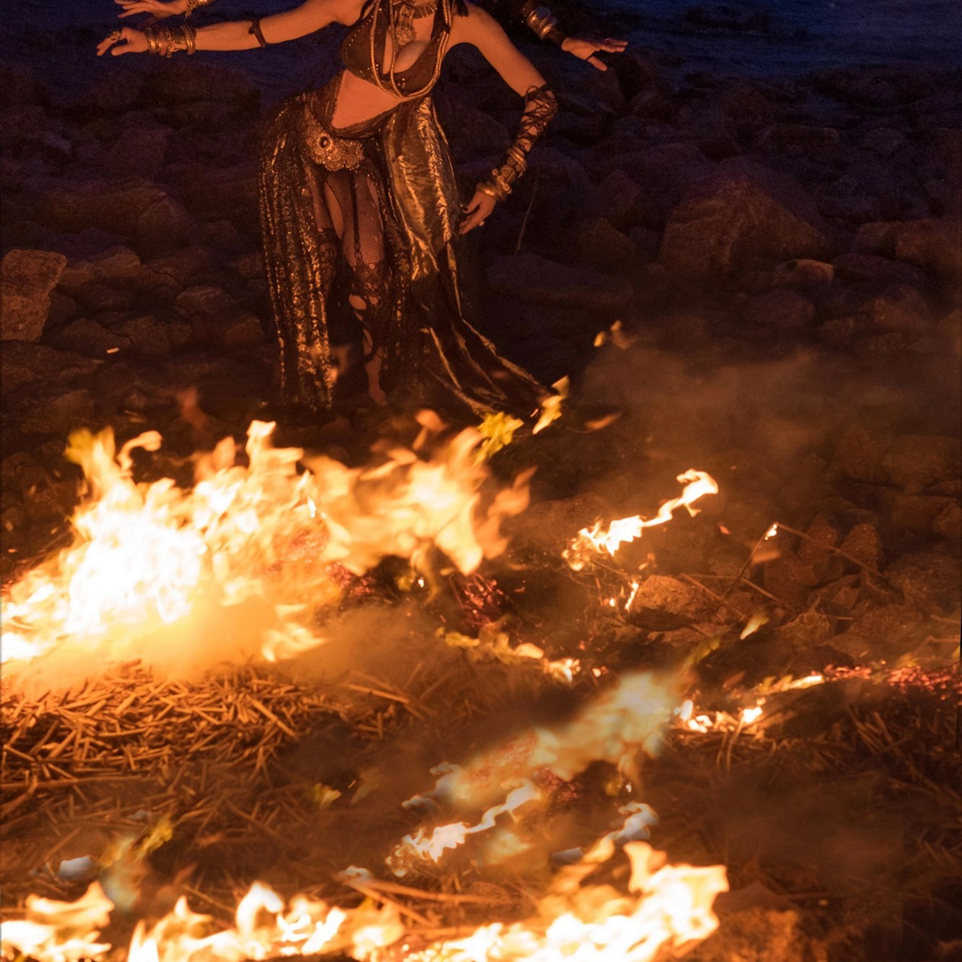 - фотосессии в эксклюзивных образах в  СПб и Москве. Фотограф Облако Александра
