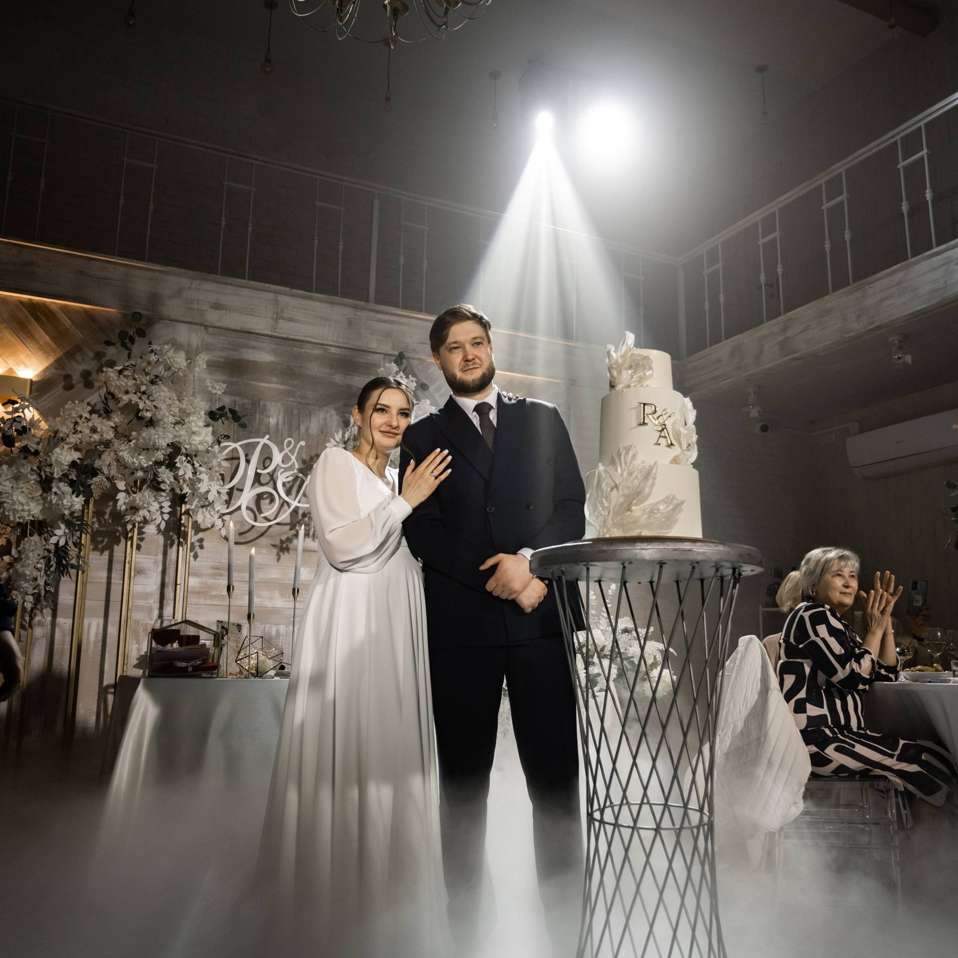 Отзывы о фотограе Евгении Тимощенко. Свадебный и семейный фотограф в Москве и Европе Евгения Амелина