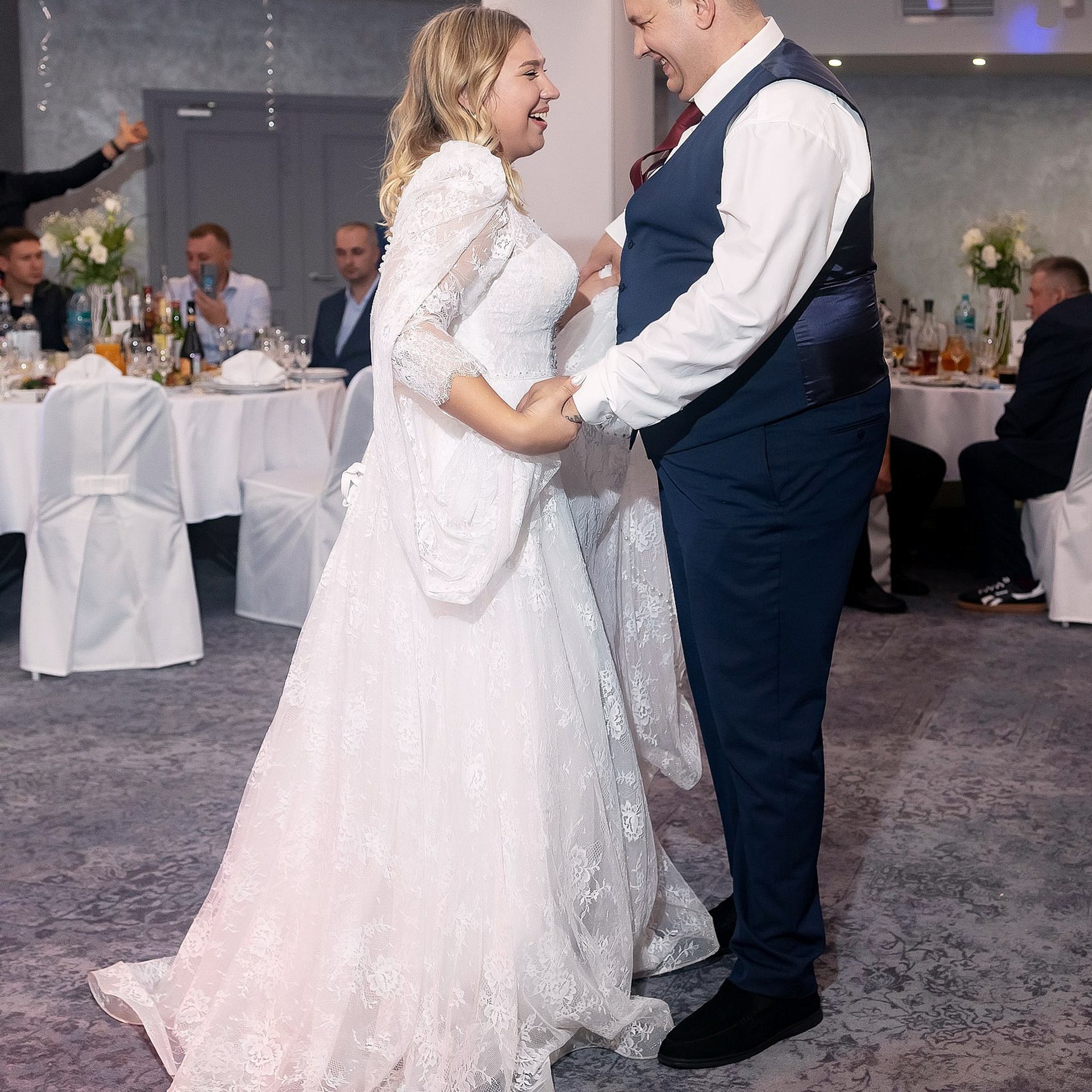 Свадебная фотосессия в загсе