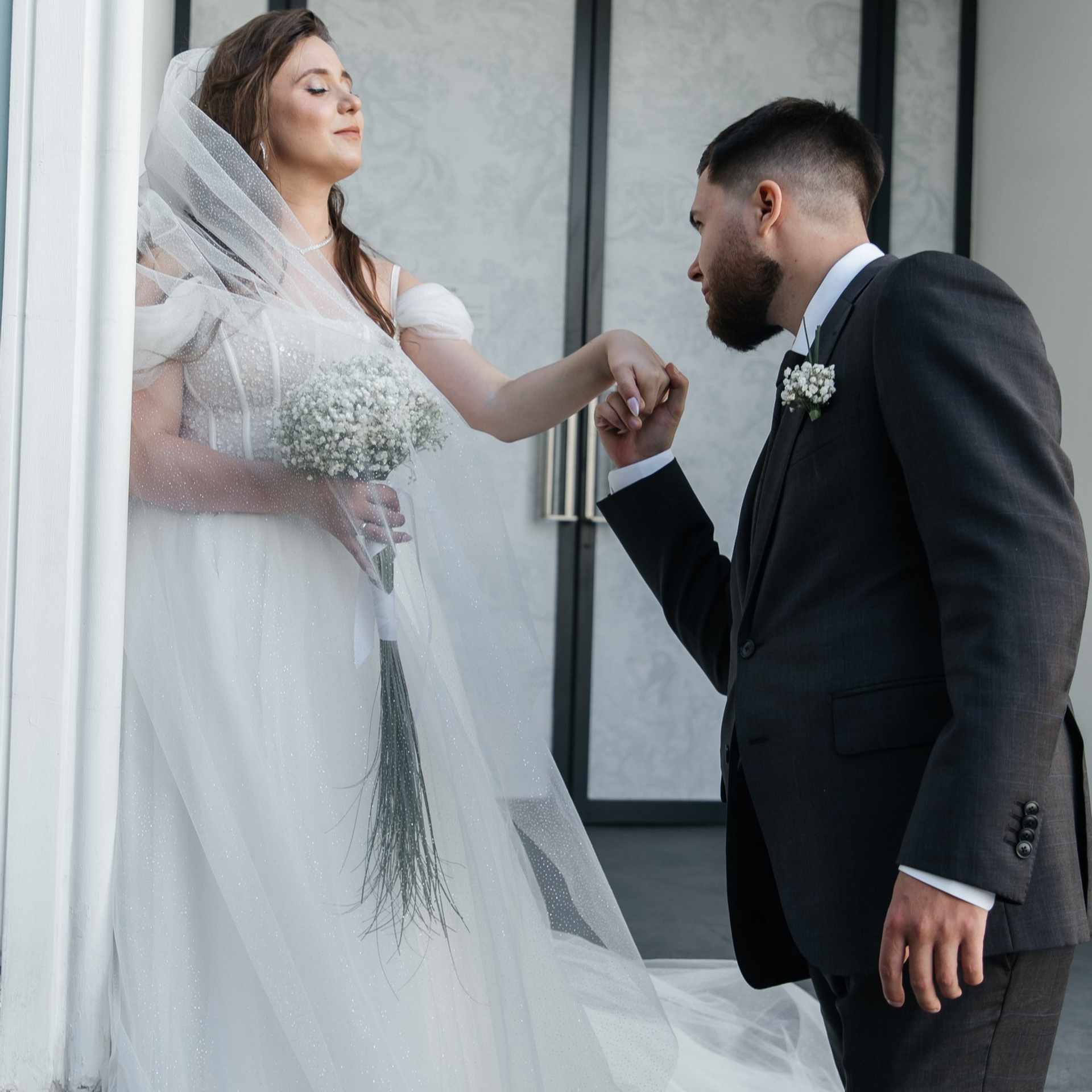 Оставить отзыв свадебному фотографу Антону Стренковскому. Фотограф Антон Стренковский. Свадебная хроника в Москве