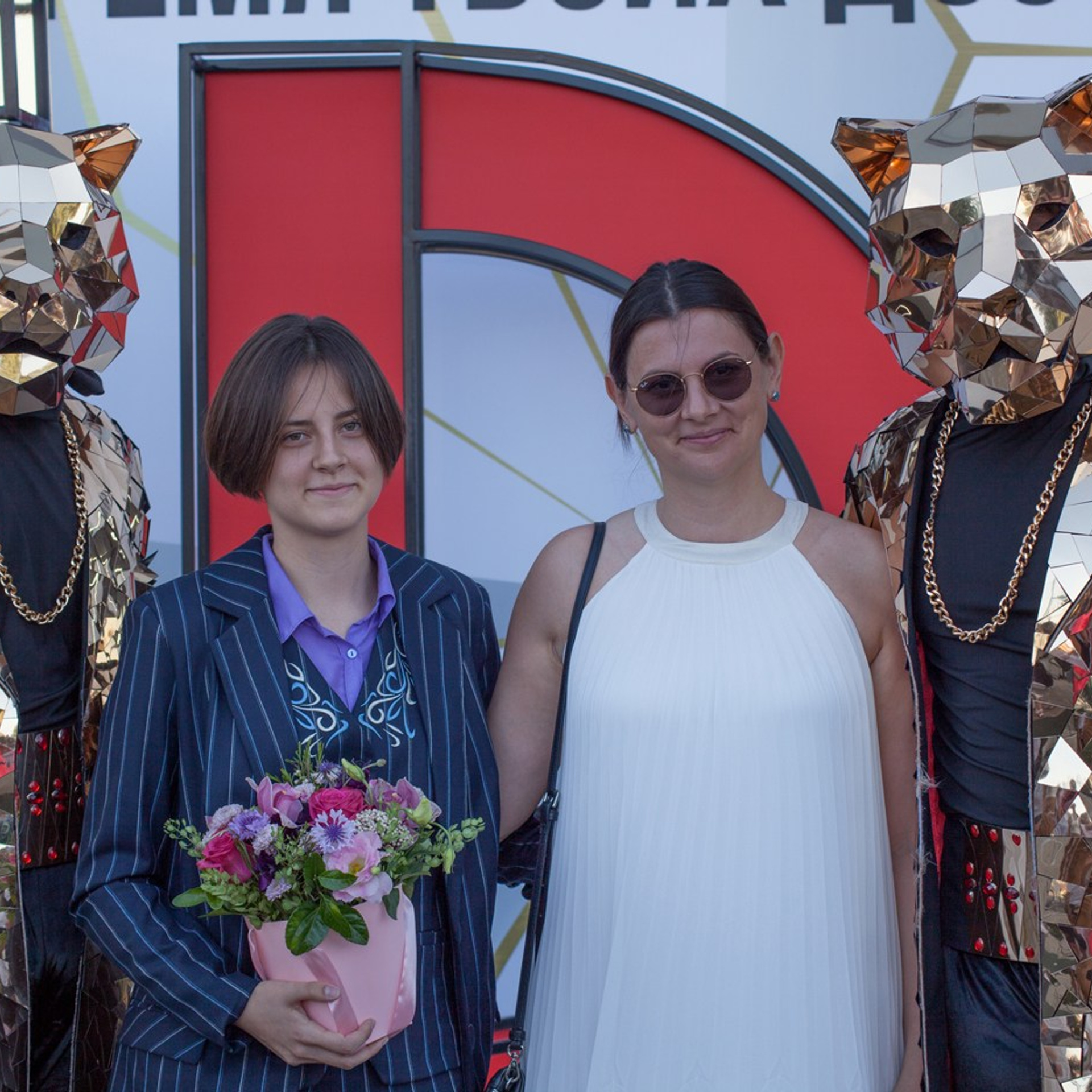 Выпускной в гимназии Лидер