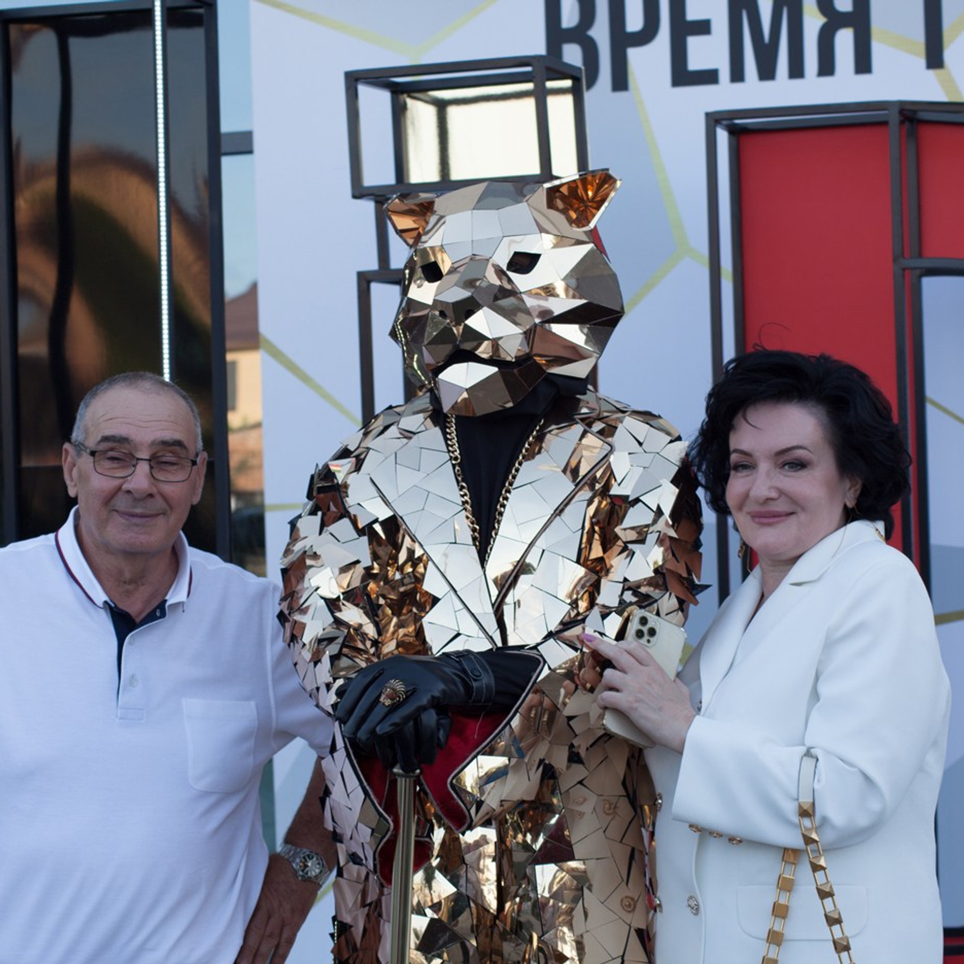 Выпускной в гимназии Лидер