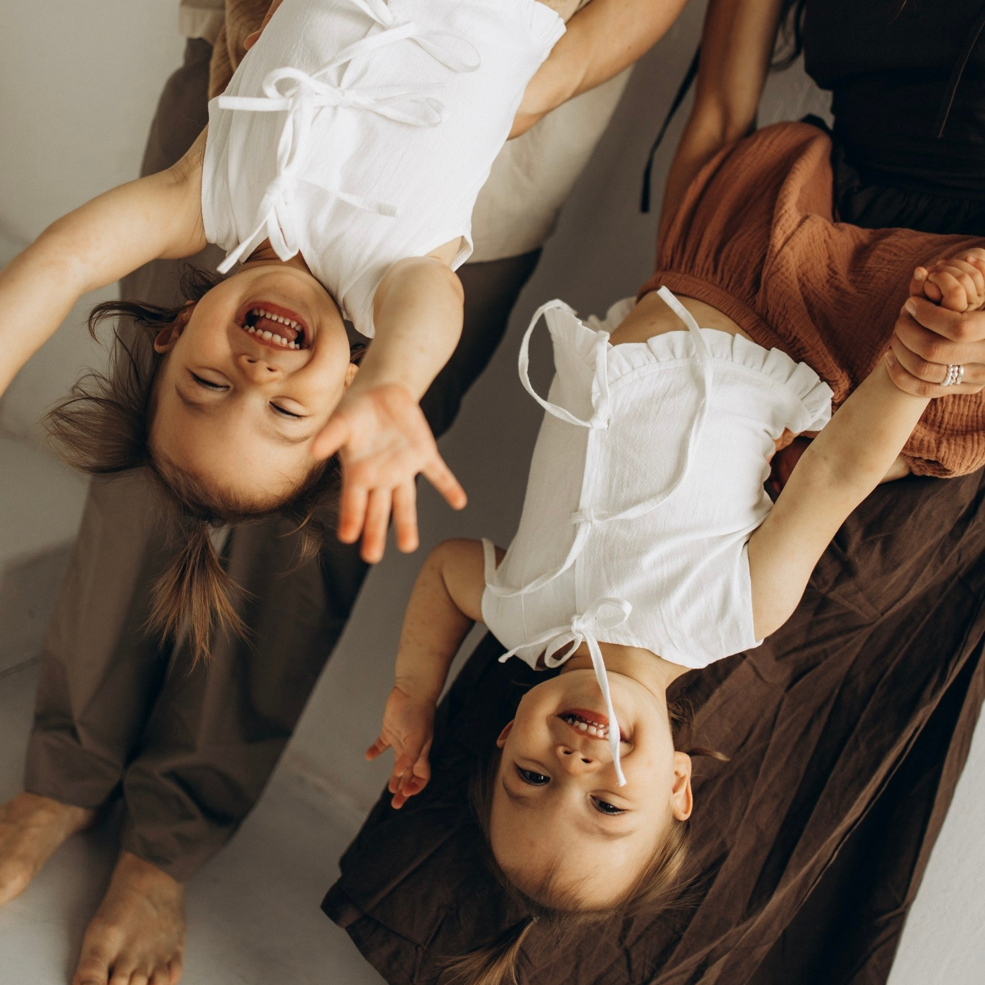 Веселые сестрички