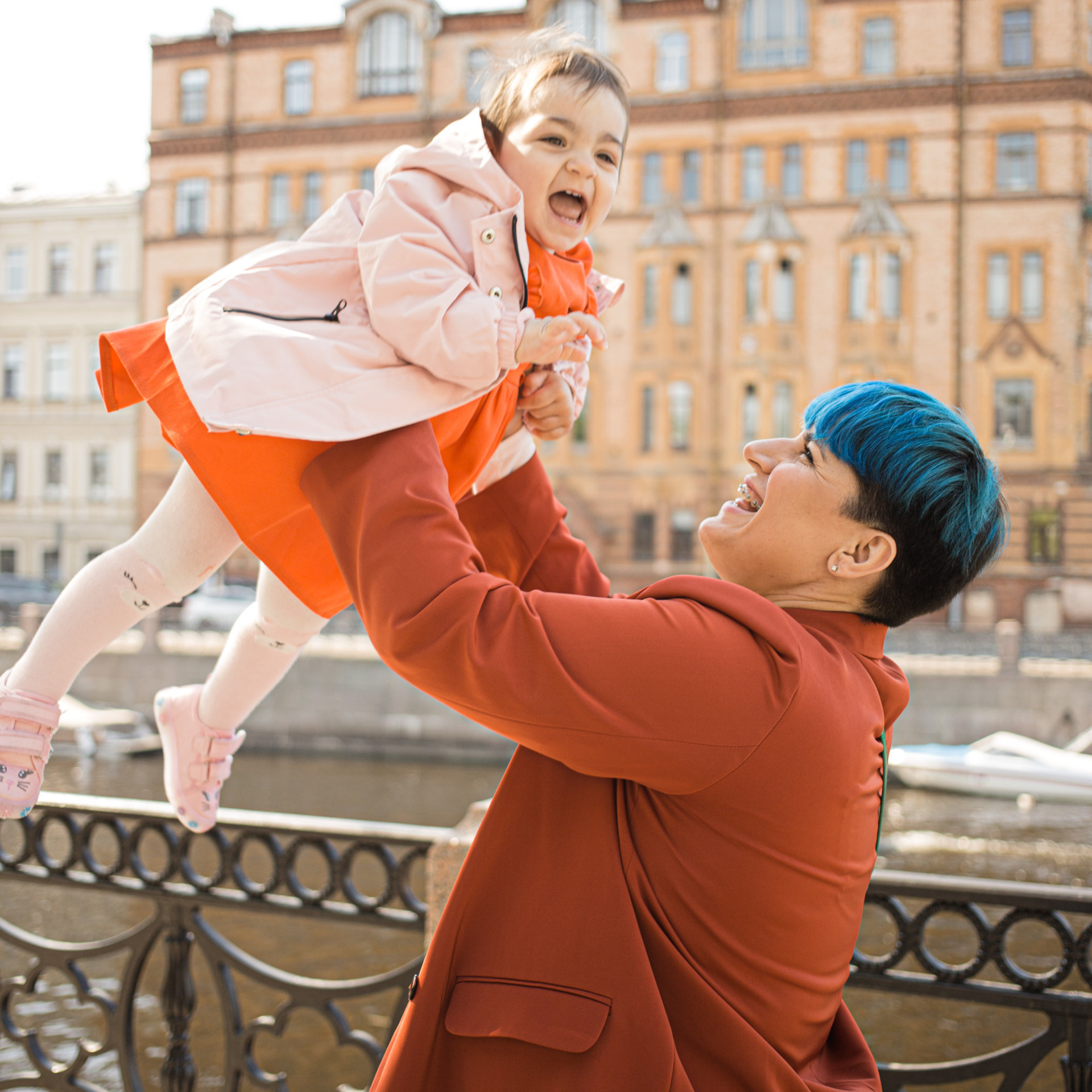 Reviews. Darin the photographer