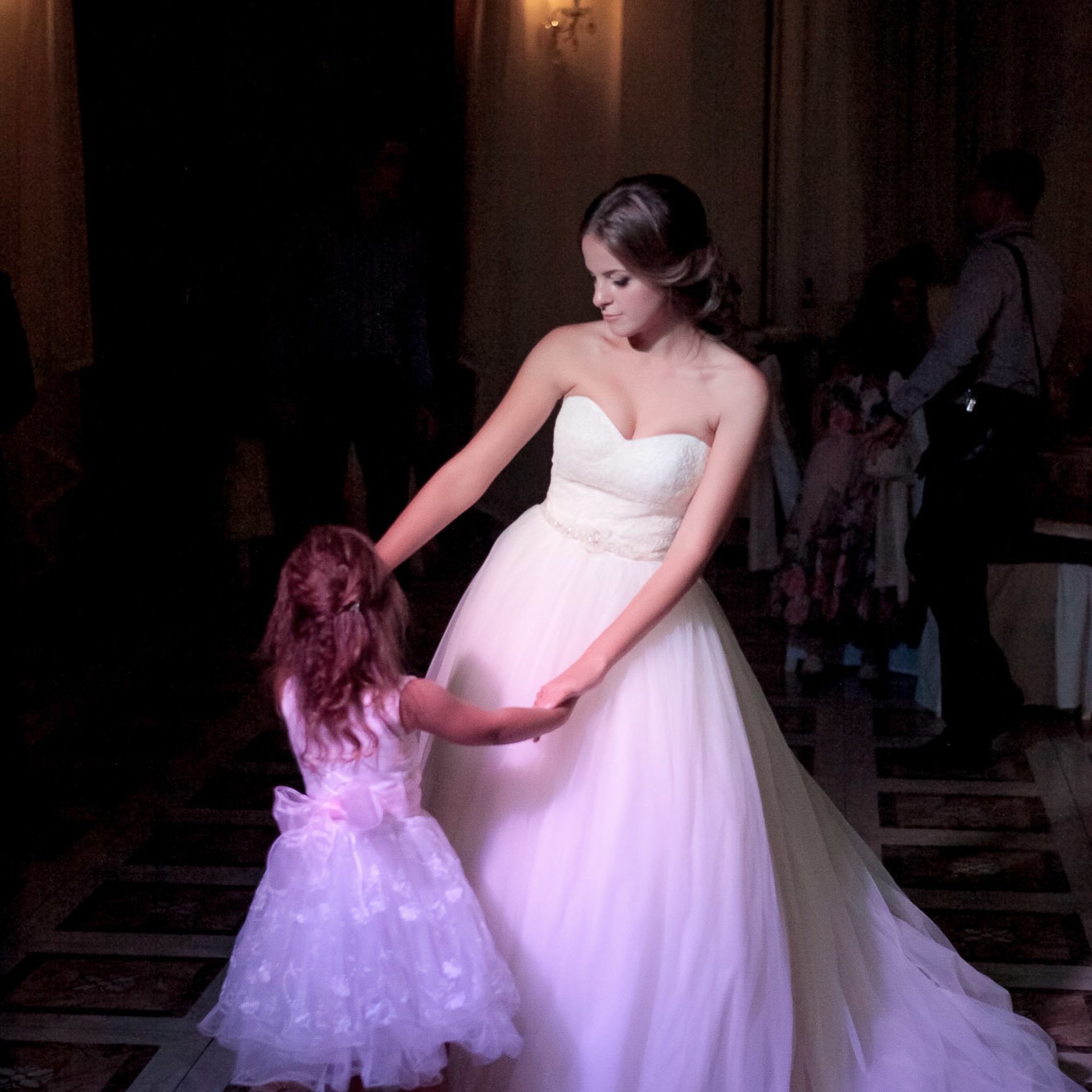 Свадебный фотограф в Ростове-на-Дону. Свадебная фотография в Ростове-н. Максим Матвийченко и Виктория Басова профессионалы своего дела