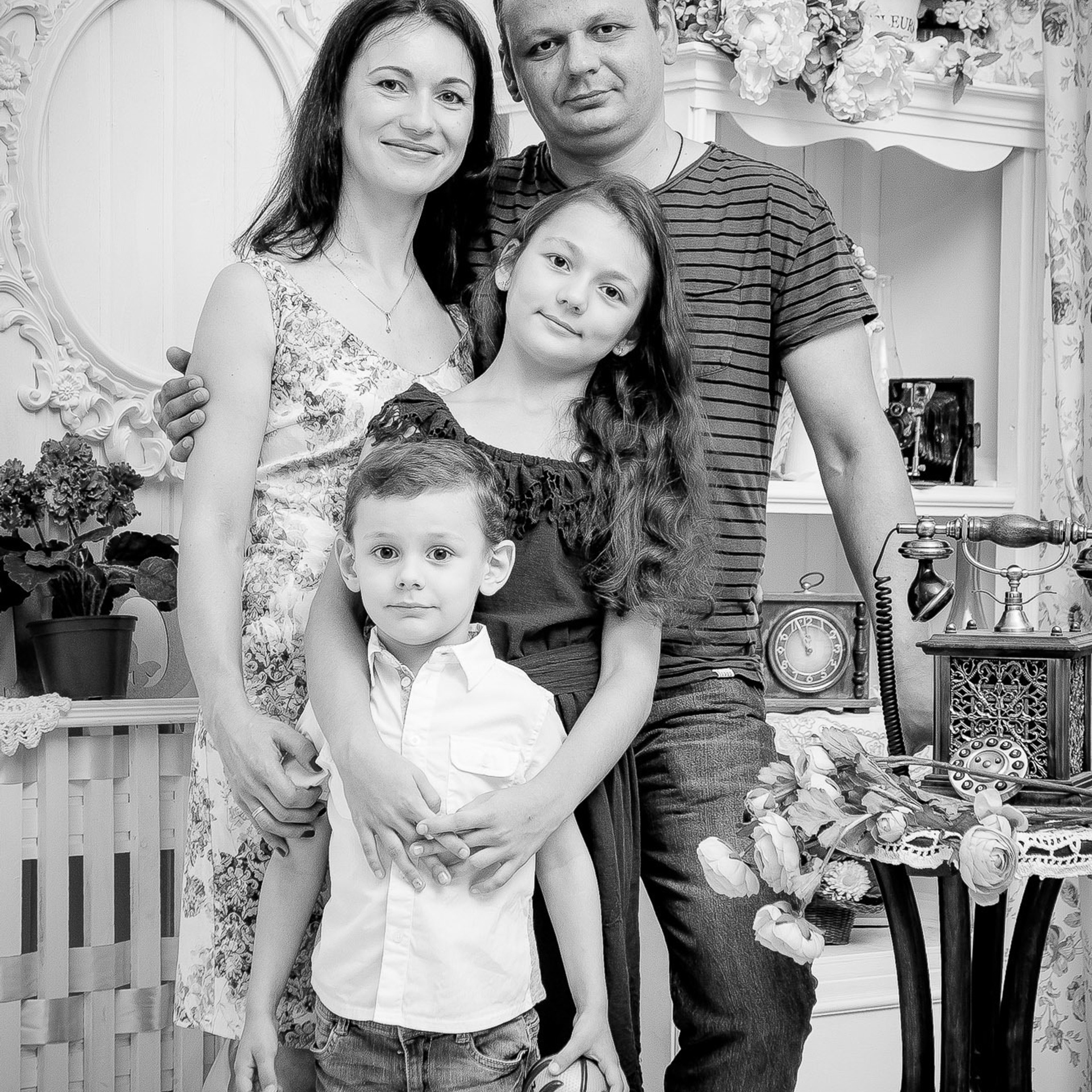 Семейные и детские фотосессии от студии фотографии "Love Story". Максим Матвийченко и Виктория Басова профессионалы своего дела