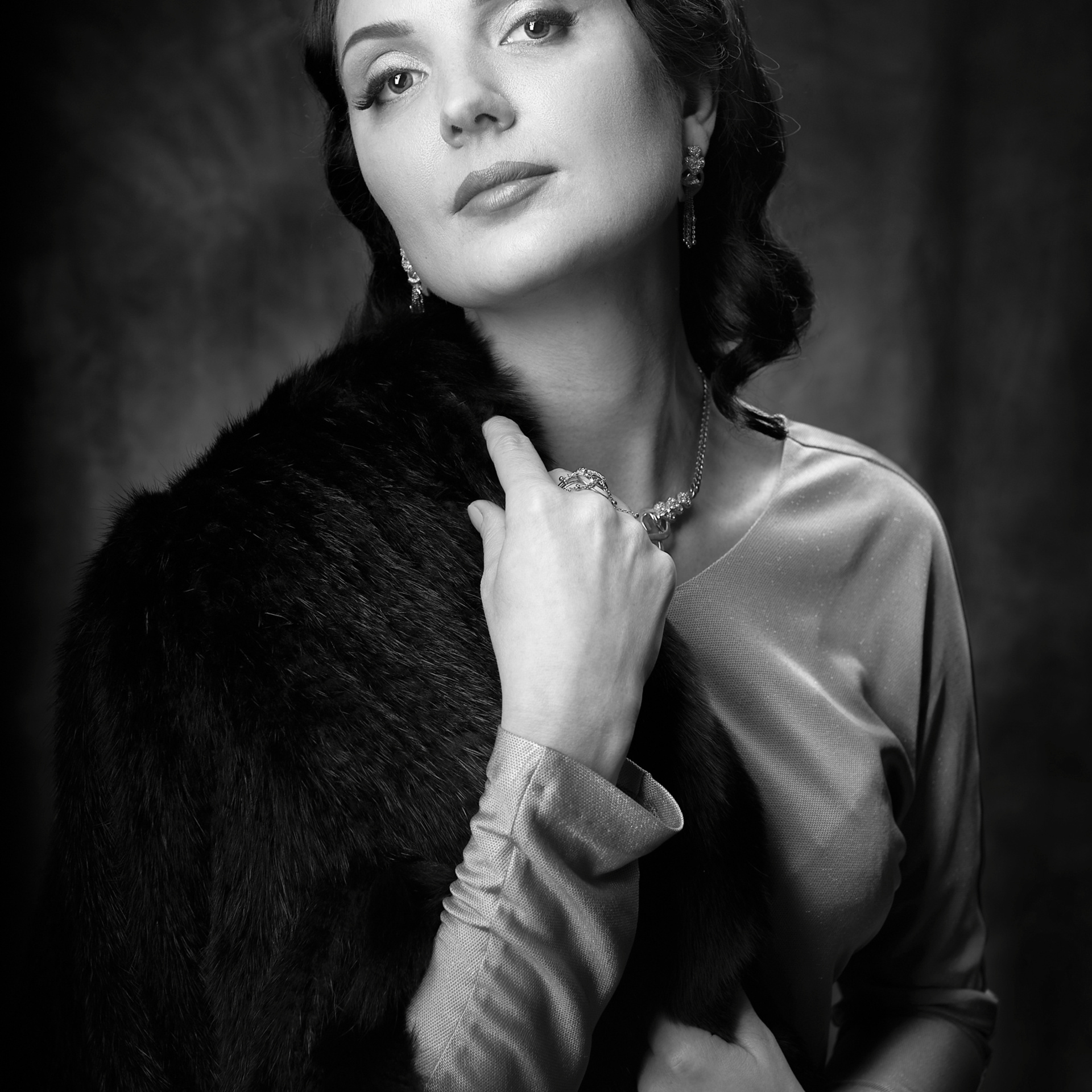 Portrait photo shoot by photographer Max Matvich. Max Matvich and Victoria Basova are professionals in their field