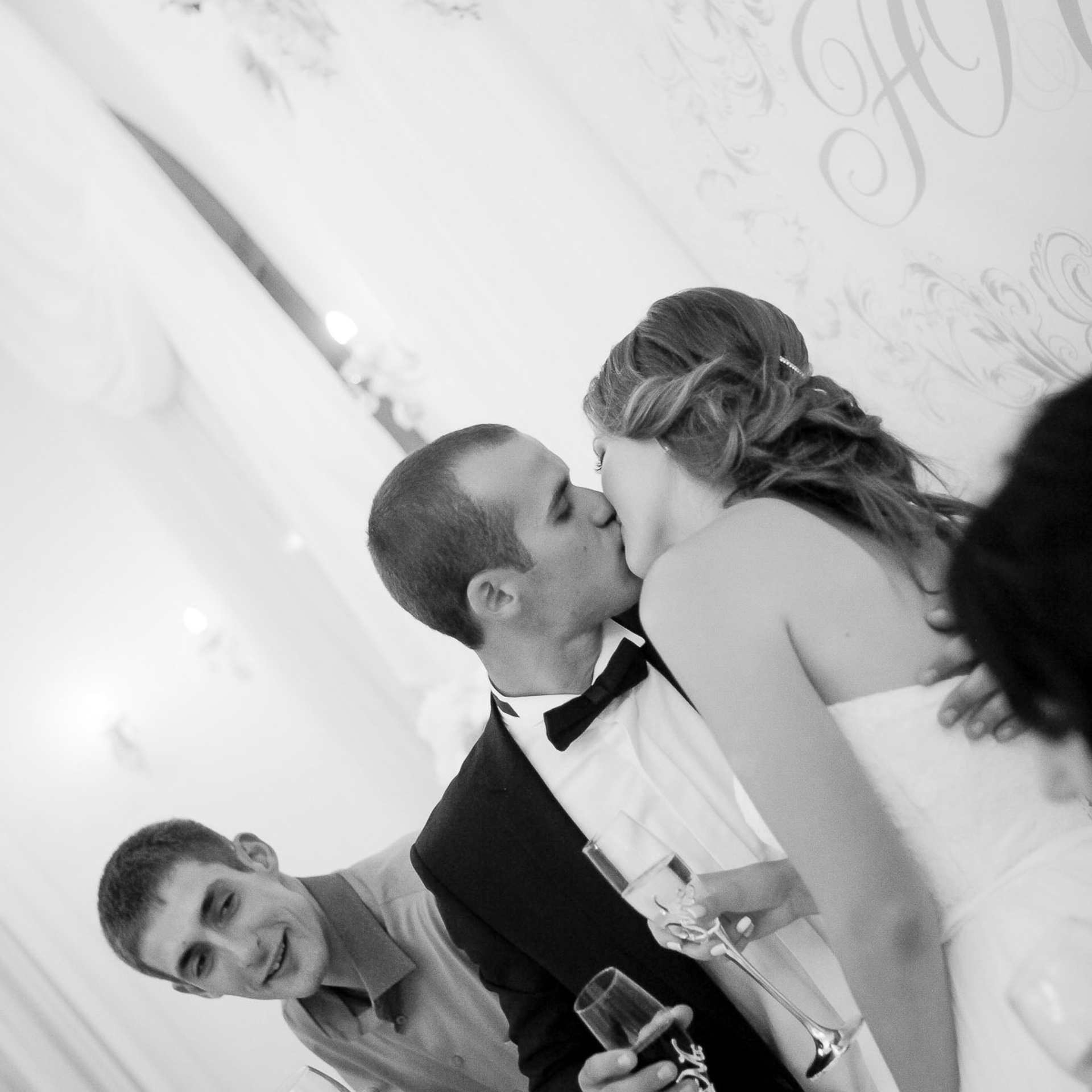 Свадебный фотограф в Ростове-на-Дону. Свадебная фотография в Ростове-н. Максим Матвийченко и Виктория Басова профессионалы своего дела