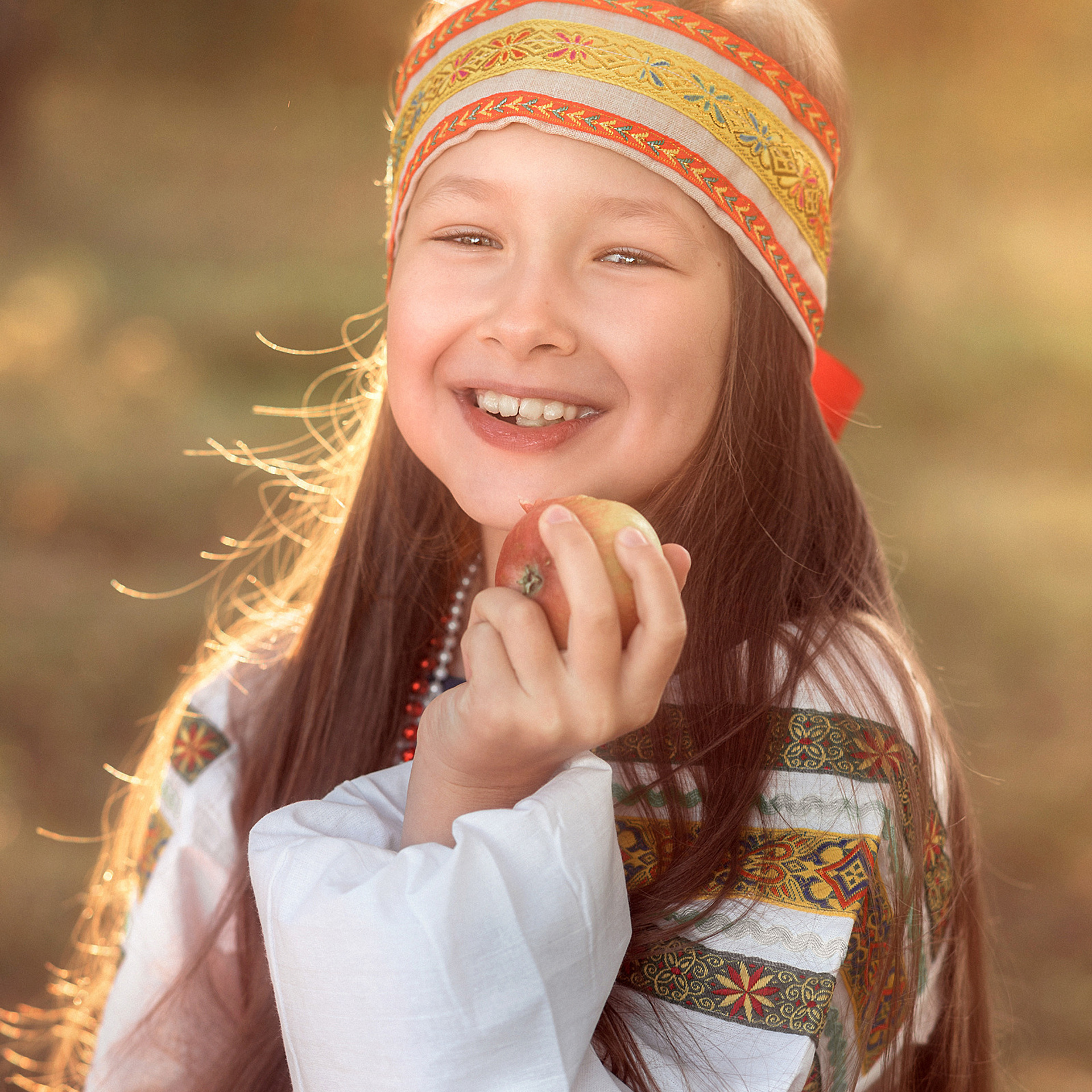 В поле. Яблочный Спас. Семейный и детский фотограф в Кинешме