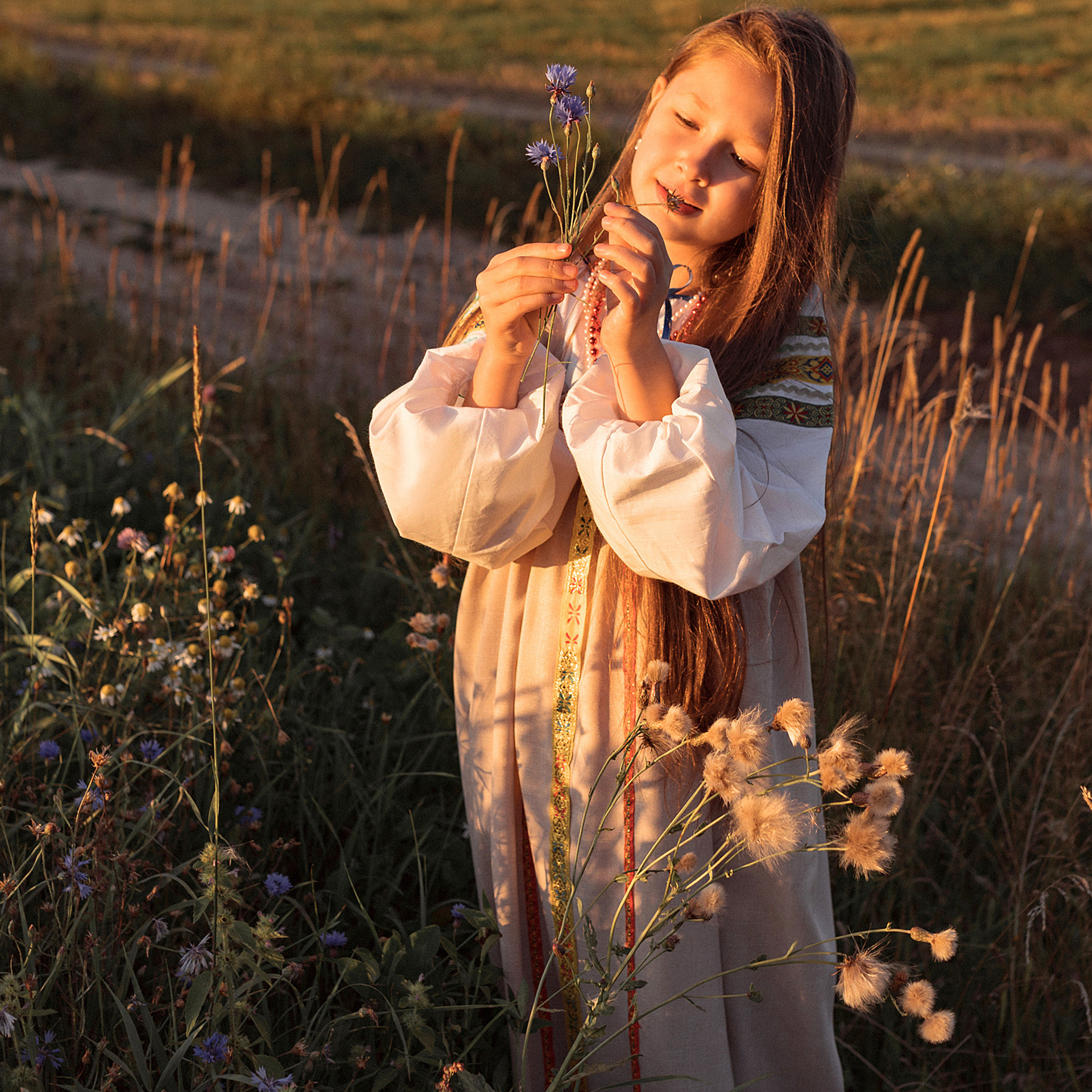 В поле. Яблочный Спас. Семейный и детский фотограф в Кинешме