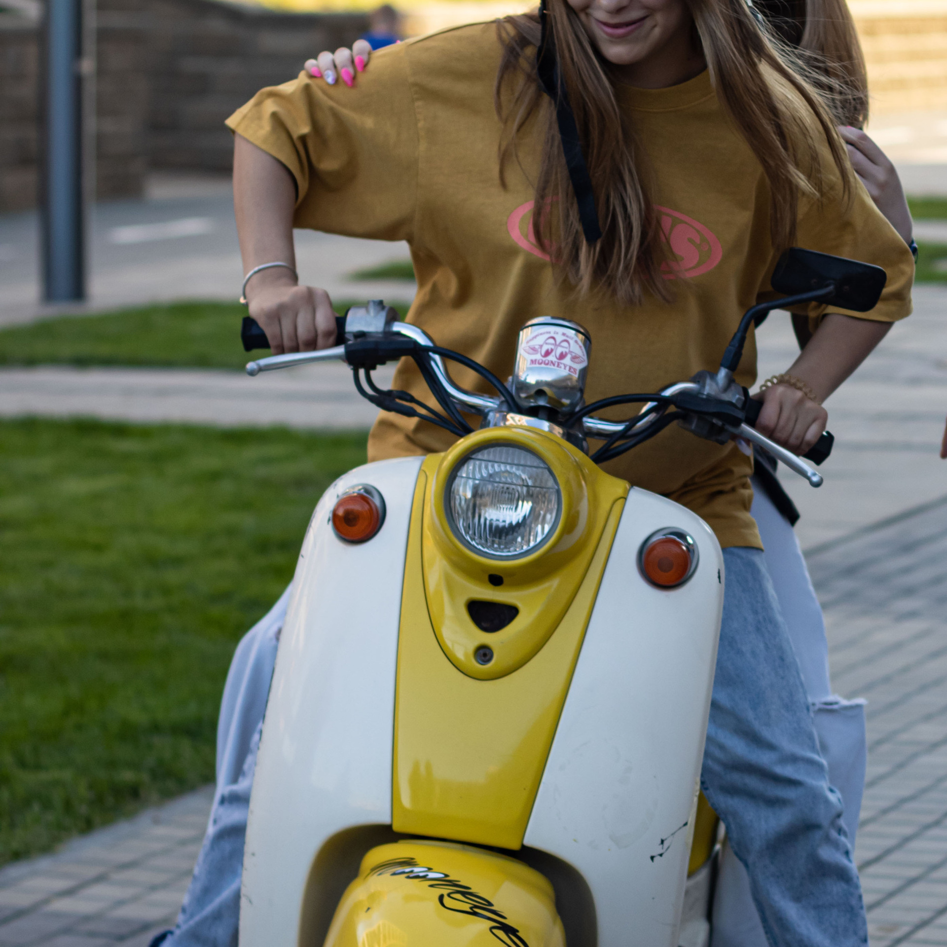 Прогулка подружек. Фотограф в Тюмени Вера Ильинова