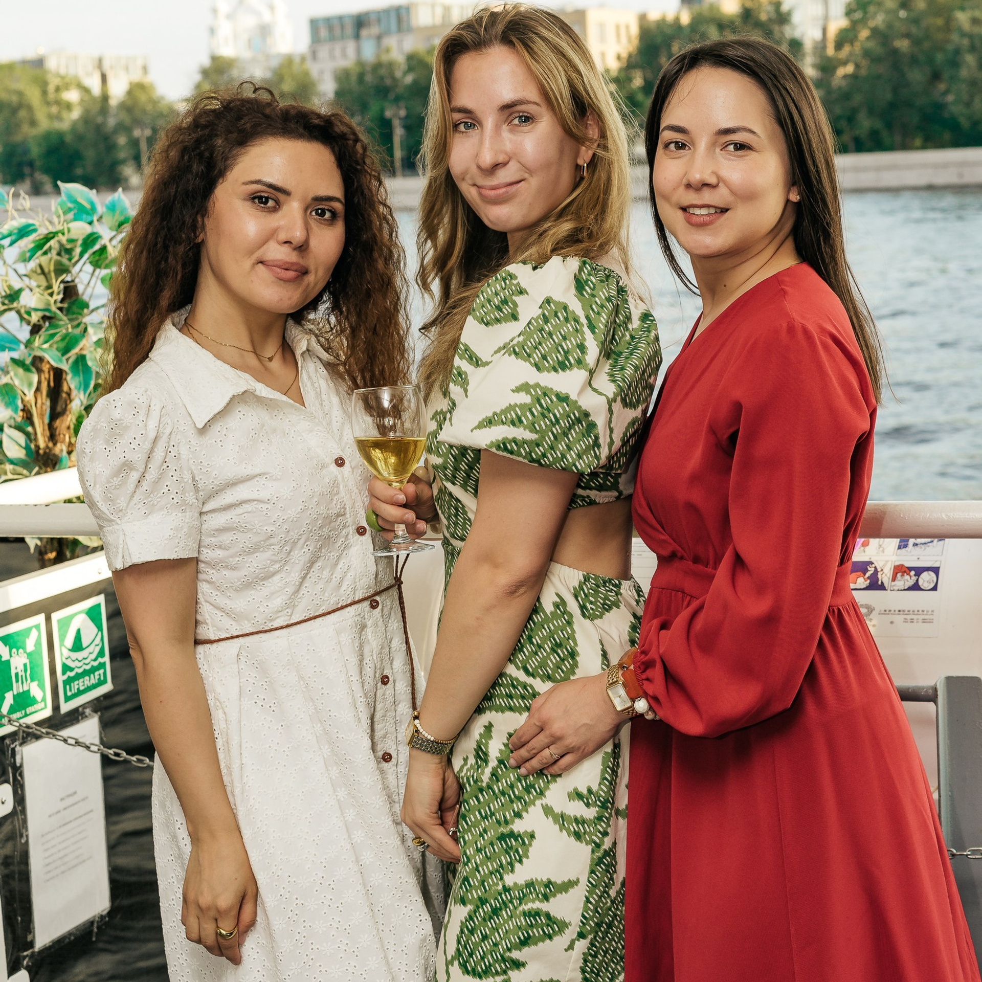 Репортажная съемка. Свадебный и репортажный фотограф в Санкт-Петербурге Антон Ромашко