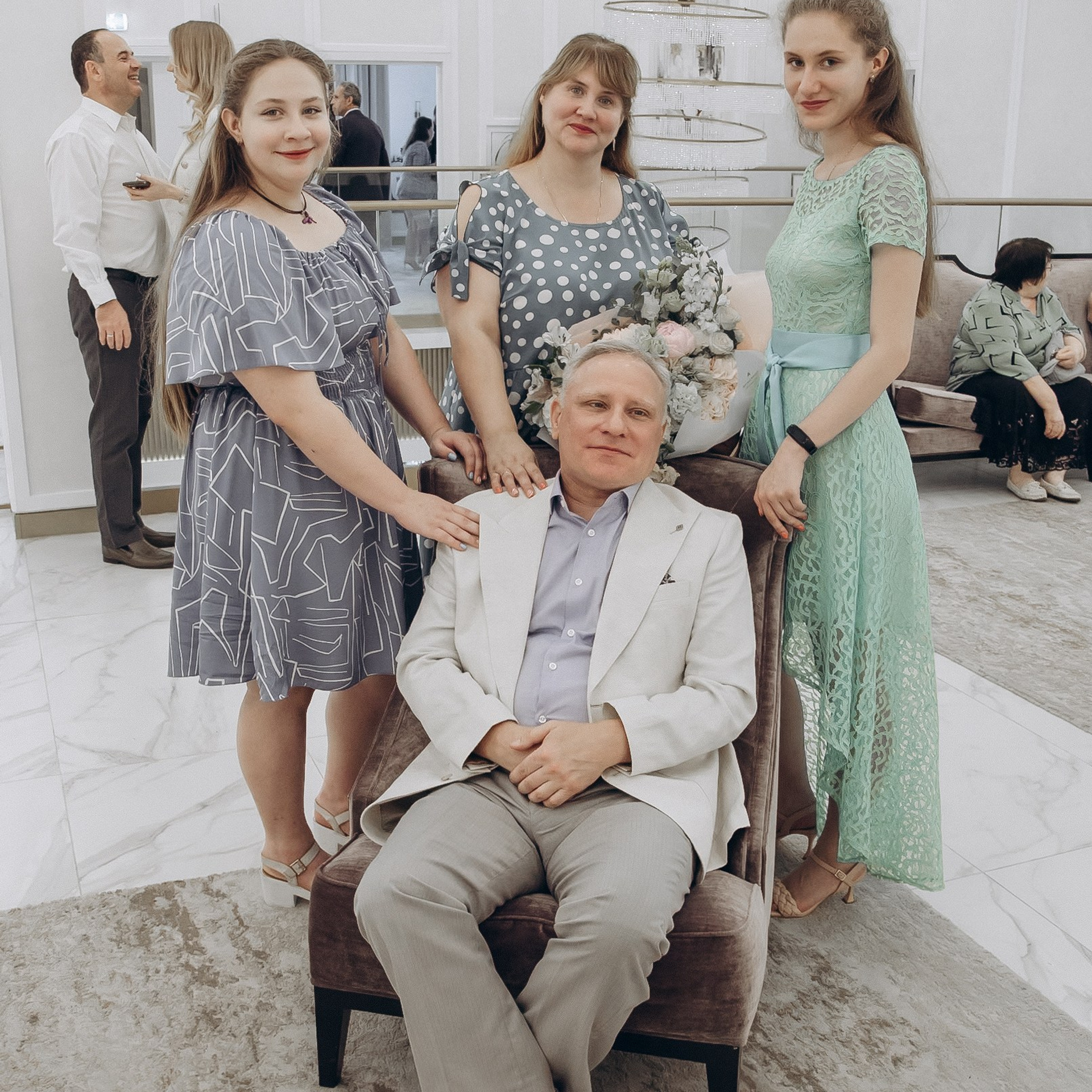 Свадебная фотосессия в ЗАГСЕ. Фотограф Дарья Пудовкина Москва, Московская область