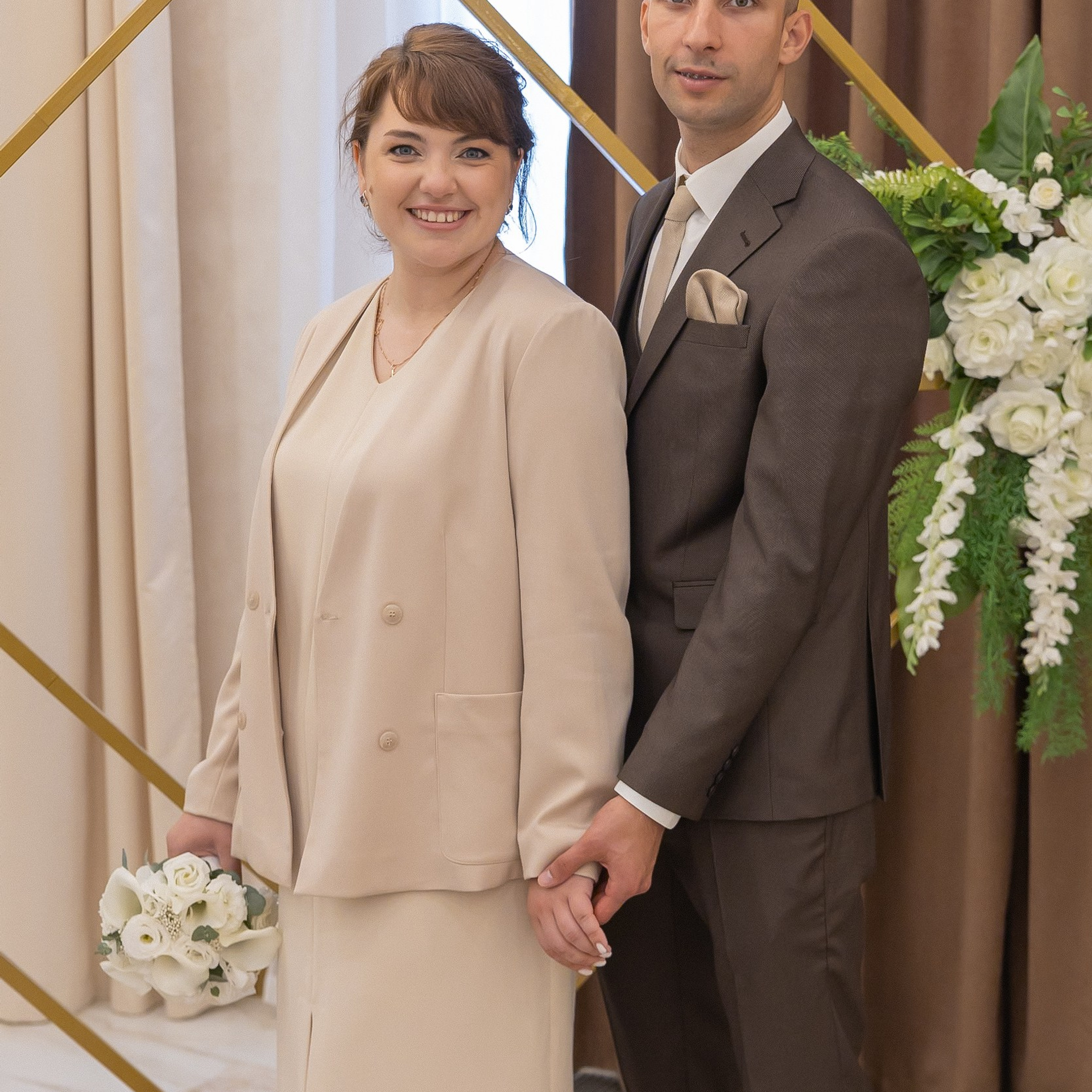 Свадебная фотосессия в ЗАГСЕ. Фотограф Дарья Пудовкина Москва, Московская область