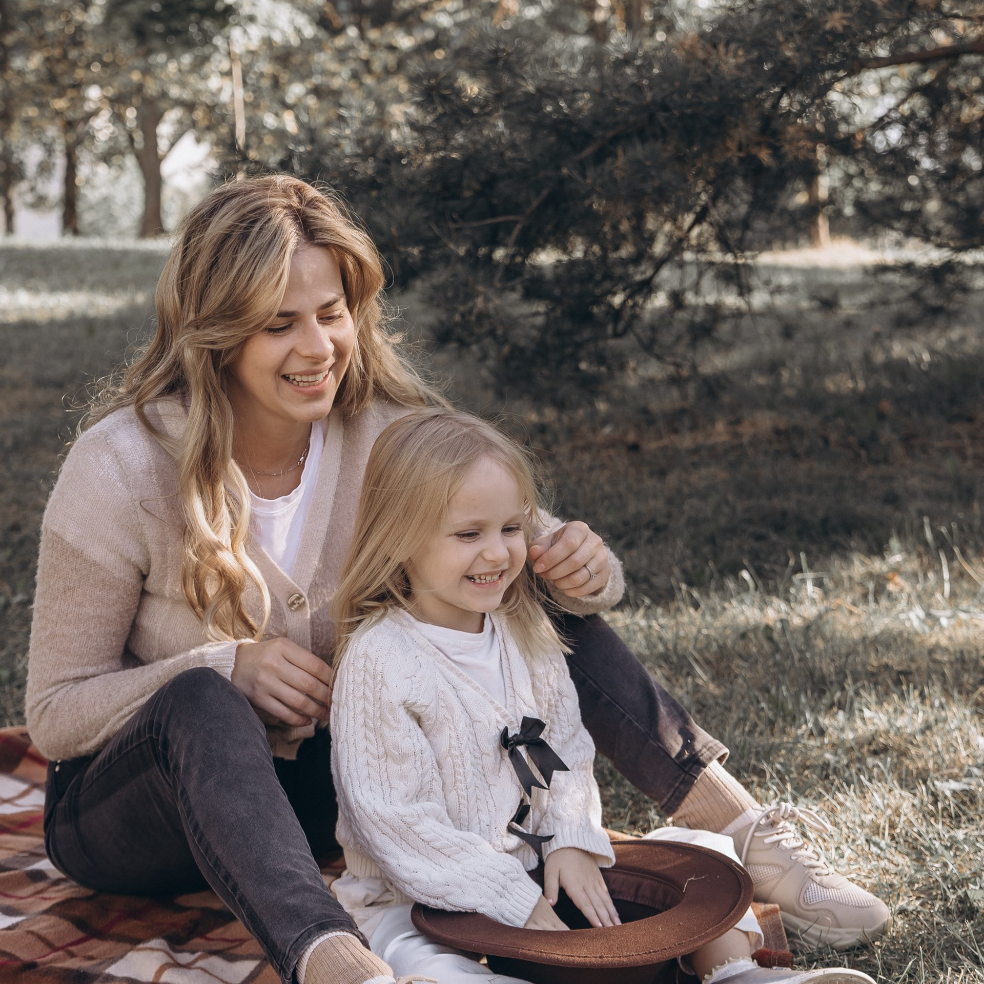 Пикник мамы и дочки. Фотограф Дарья Пудовкина Москва, Московская область