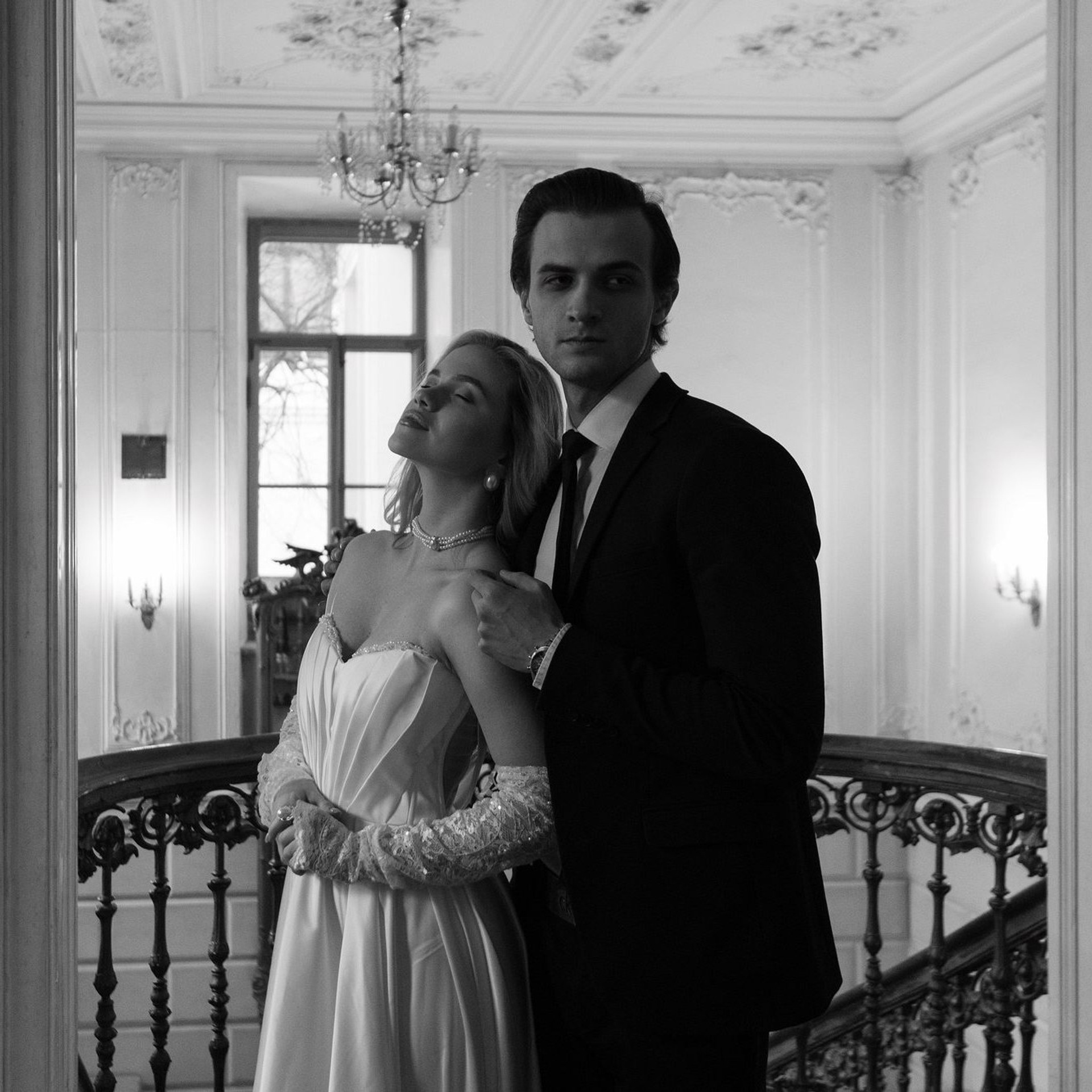 Свадебная фотосессия в Пушкинской библиотеке