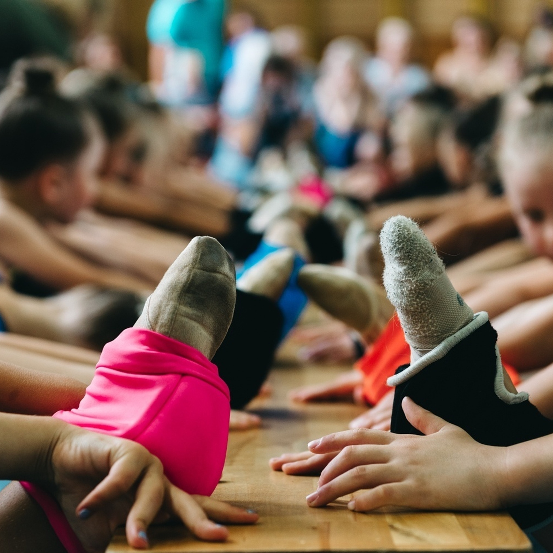 Маленькие гимнастки