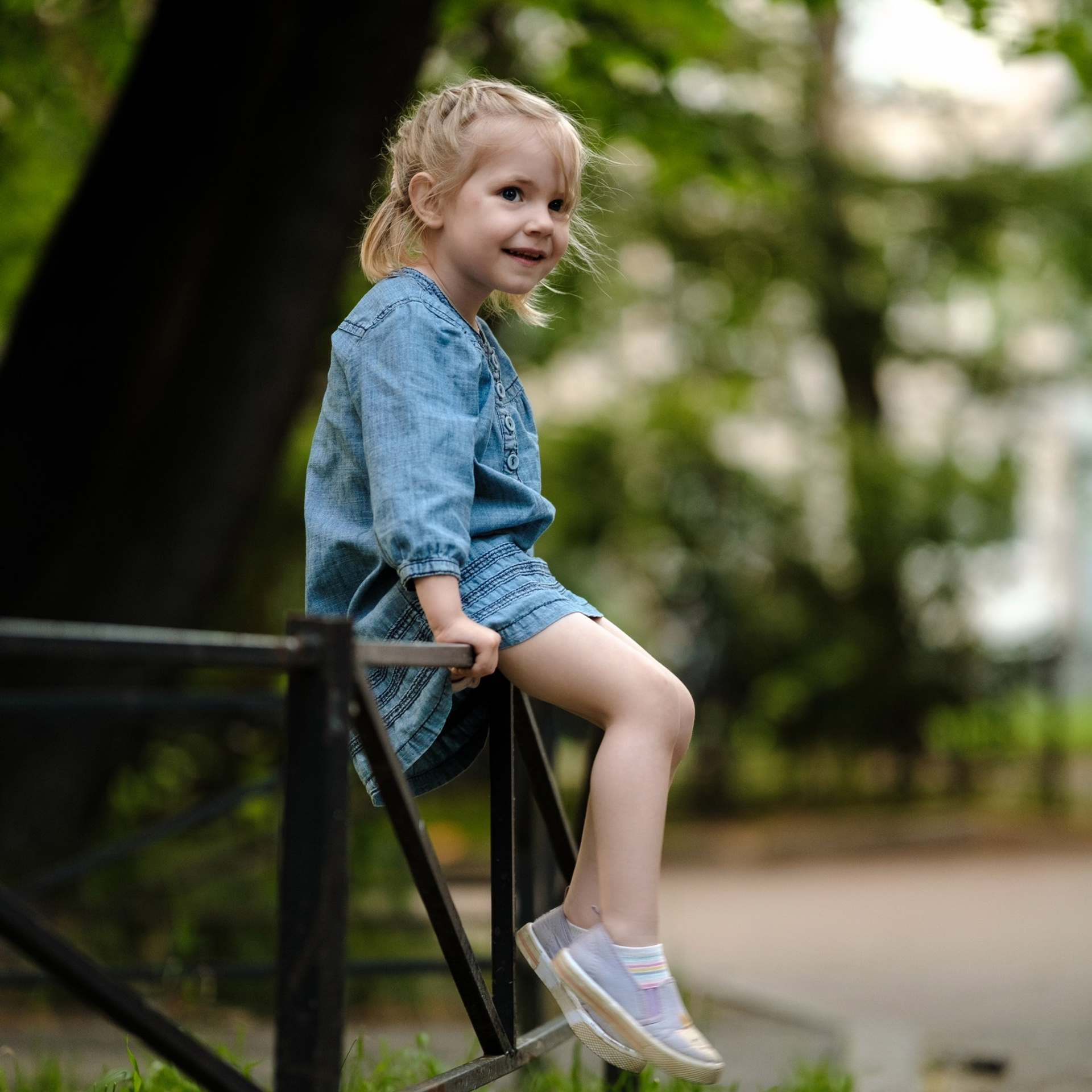 Алена, Селина и Тассель