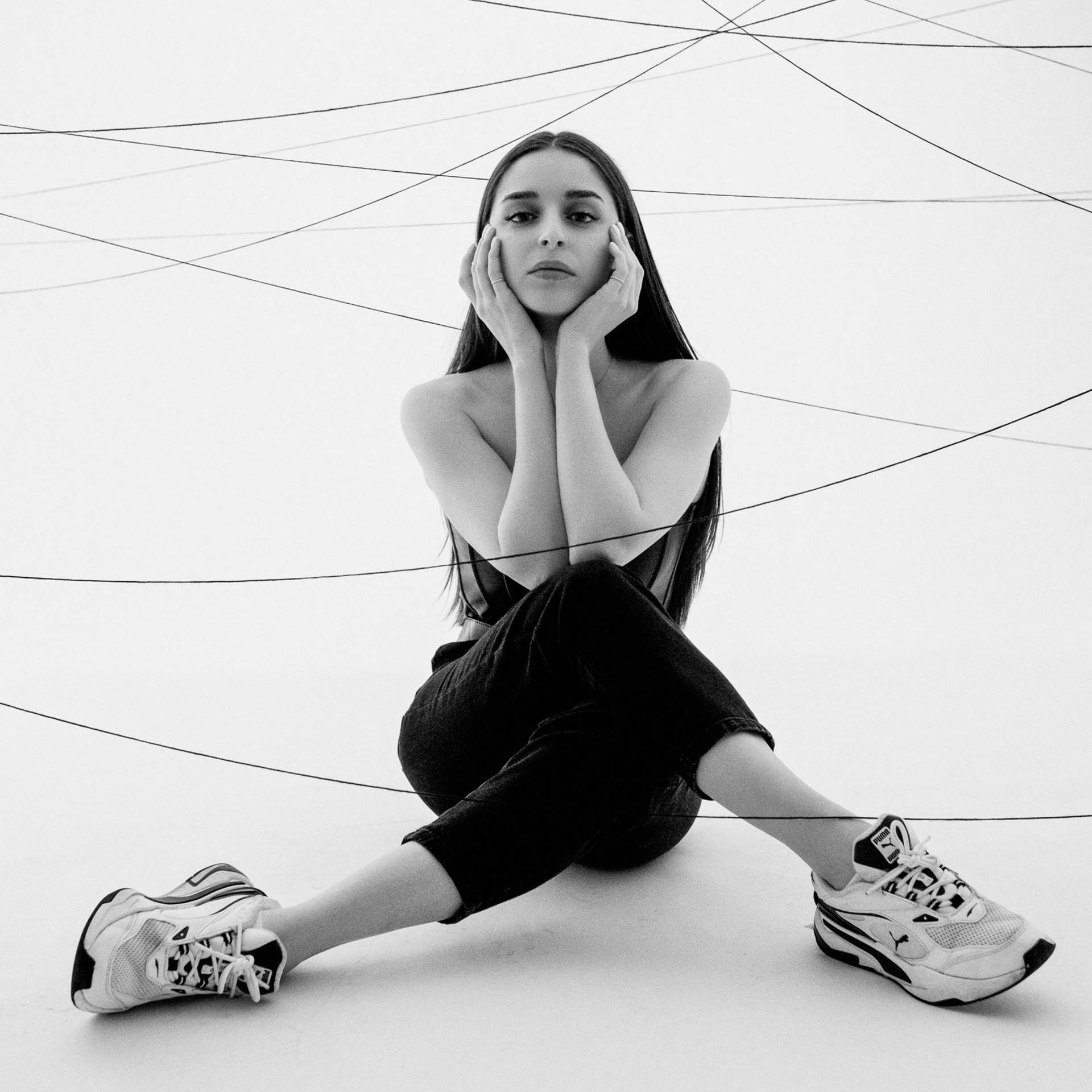 Даша, Нитки