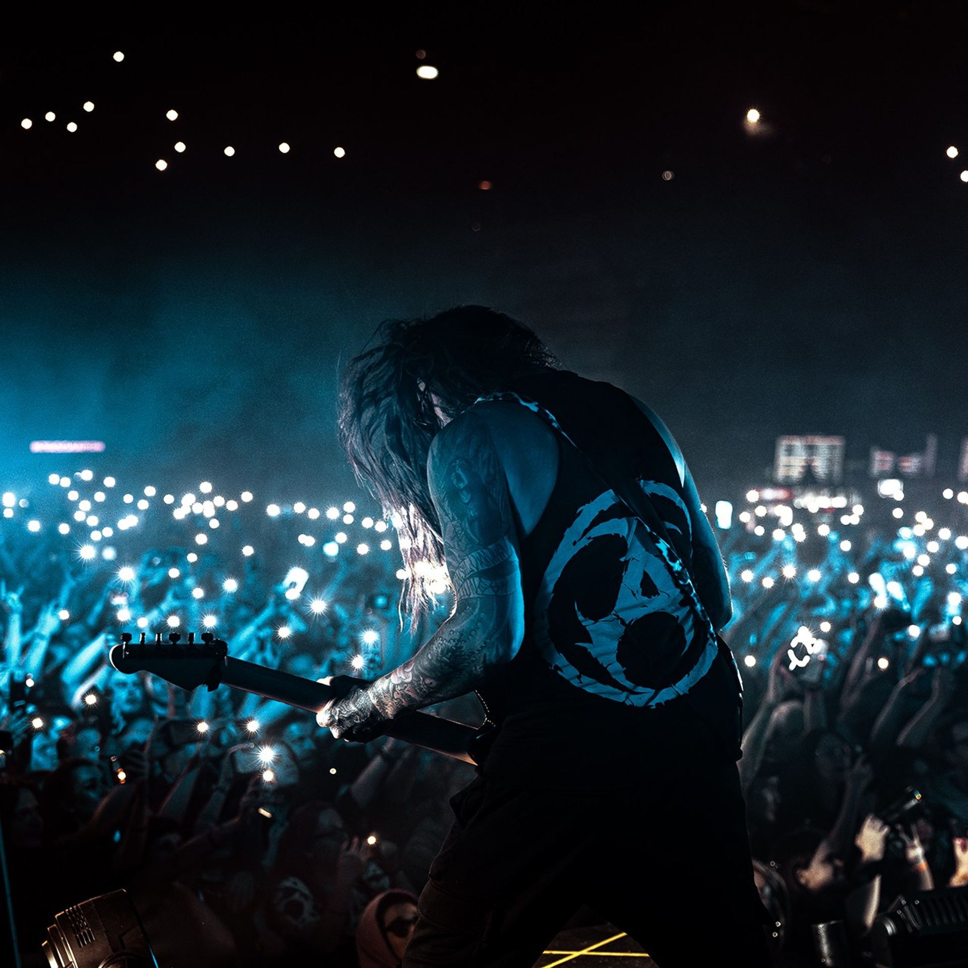 [AMATORY] (25.04.26 | Москва | BASE). Концертный фотограф | Рукавцова Валентина