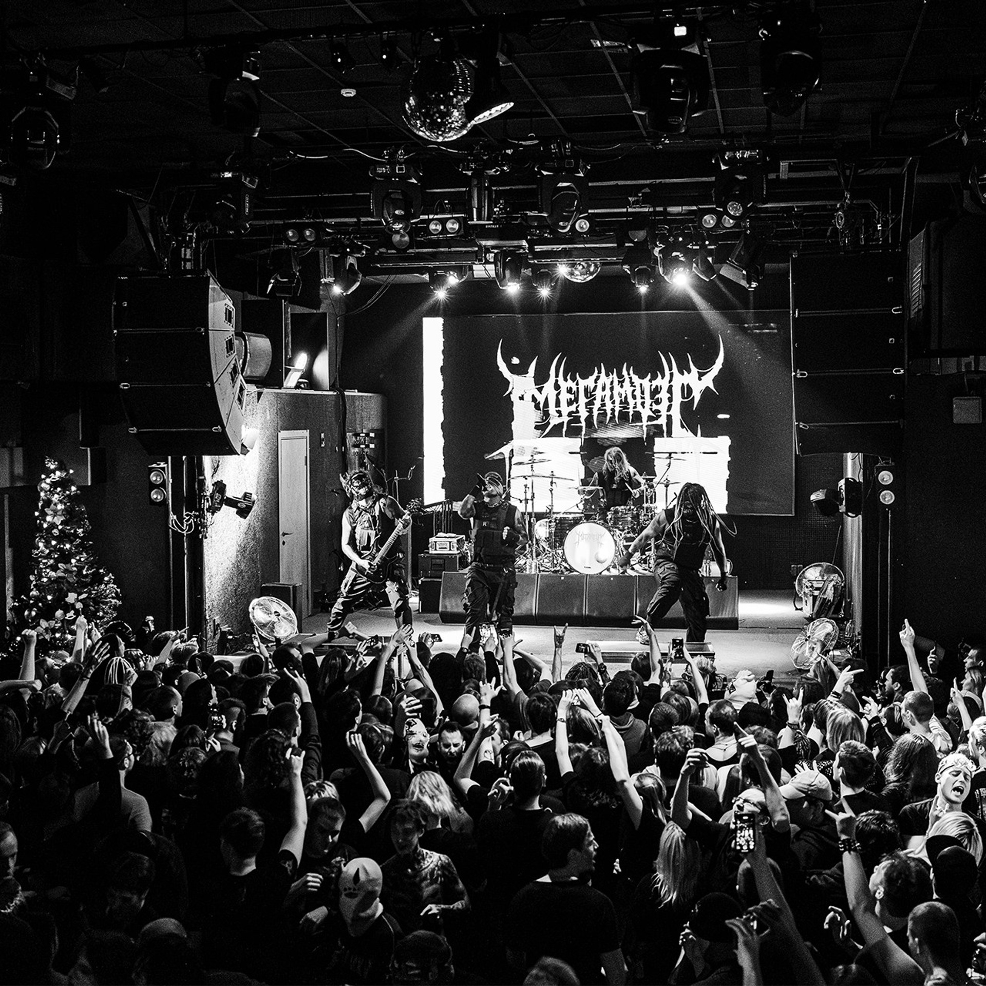 МЕГАМОЗГ (20.12.25 | Москва | PRAVDA). Концертный фотограф | Рукавцова Валентина