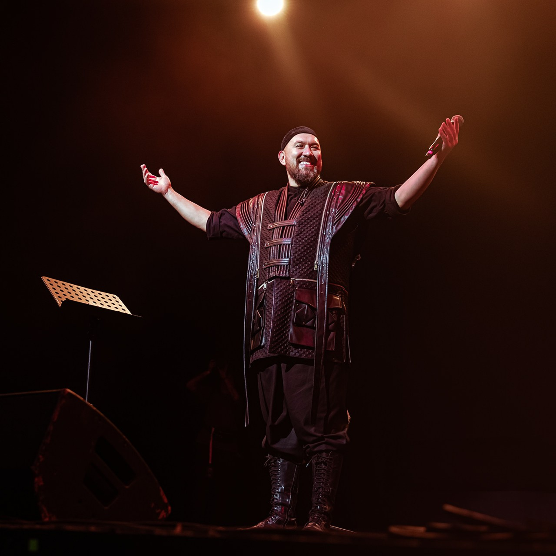 AY YOLA (05.11.25 | Москва |Atmosphere). Концертный фотограф | Рукавцова Валентина