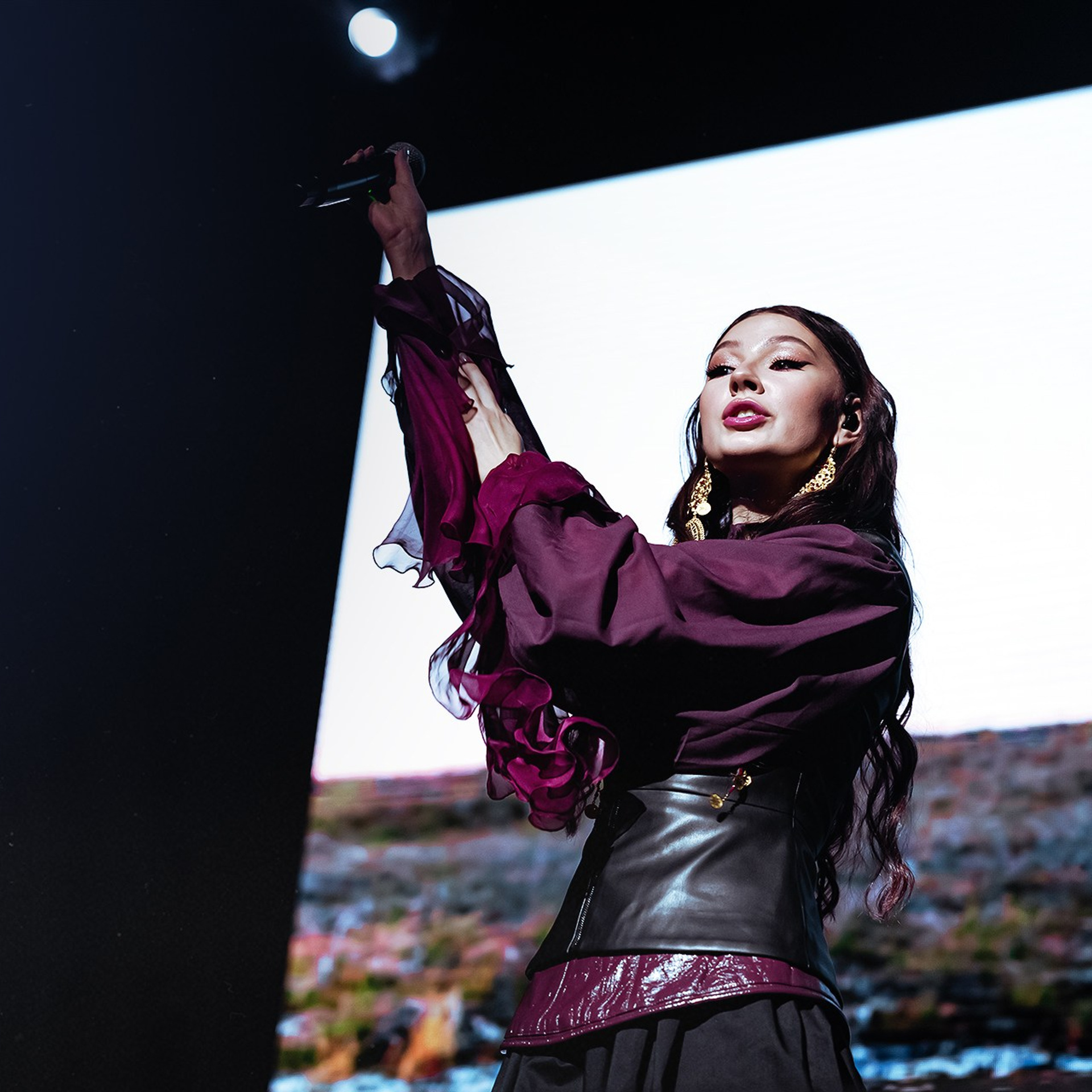 AY YOLA (05.11.25 | Москва |Atmosphere). Концертный фотограф | Рукавцова Валентина