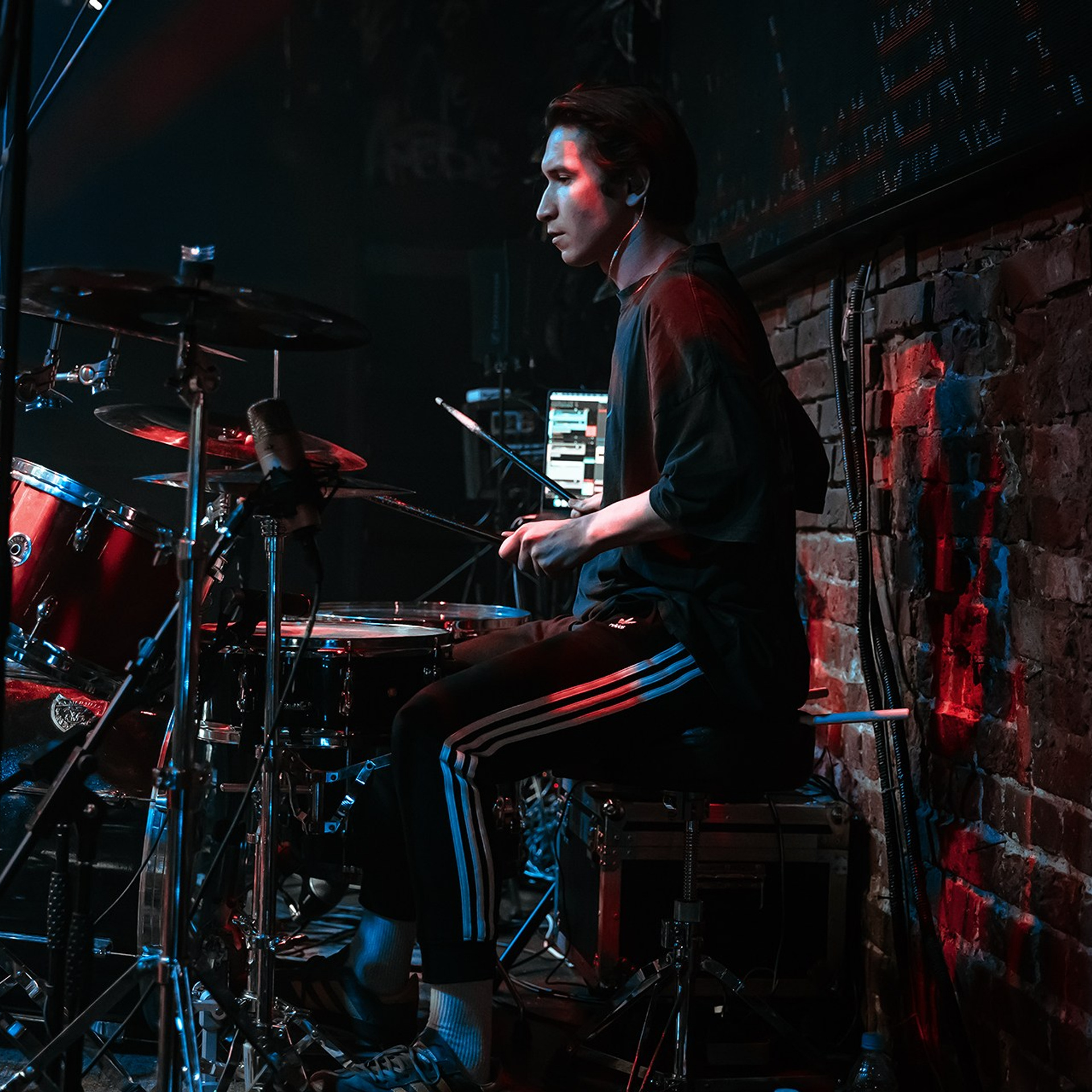 АНДРЕЙ ЛИН (17.05.25 | Москва | IZI). Концертный фотограф | Рукавцова Валентина