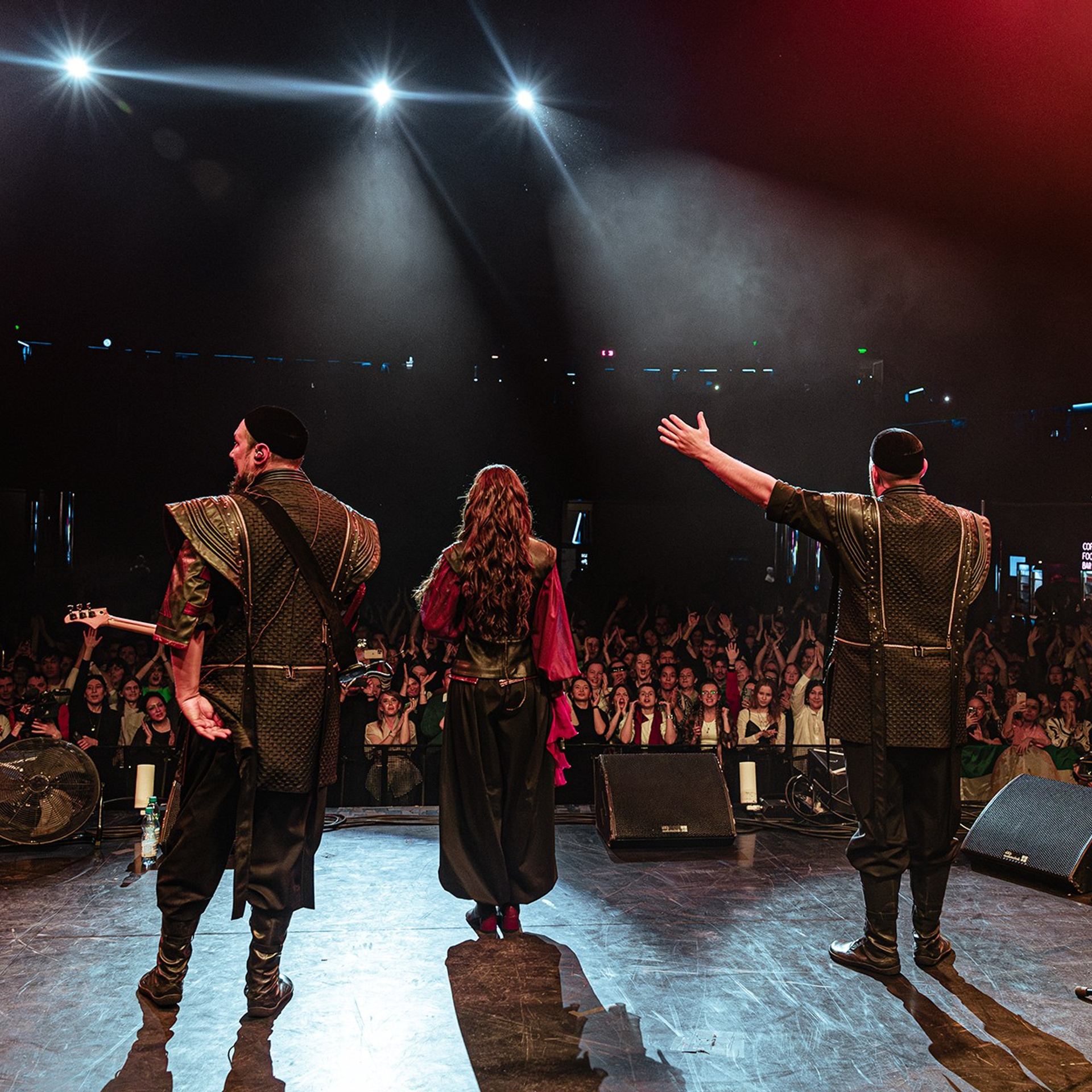 AY YOLA (05.11.25 | Москва |Atmosphere). Концертный фотограф | Рукавцова Валентина
