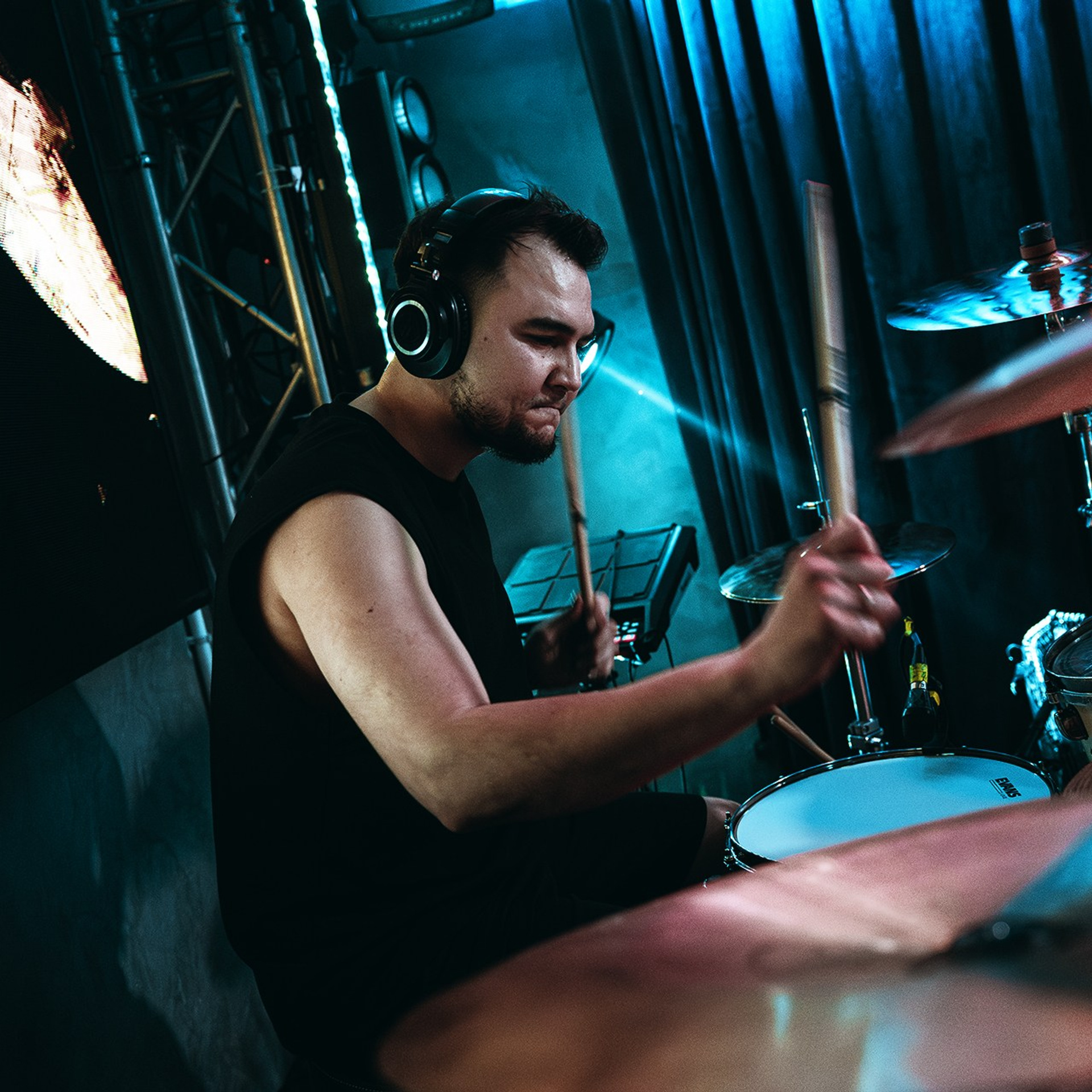 AT THE RUINS (14.02.26 | Москва | Eclipse). Концертный фотограф | Рукавцова Валентина